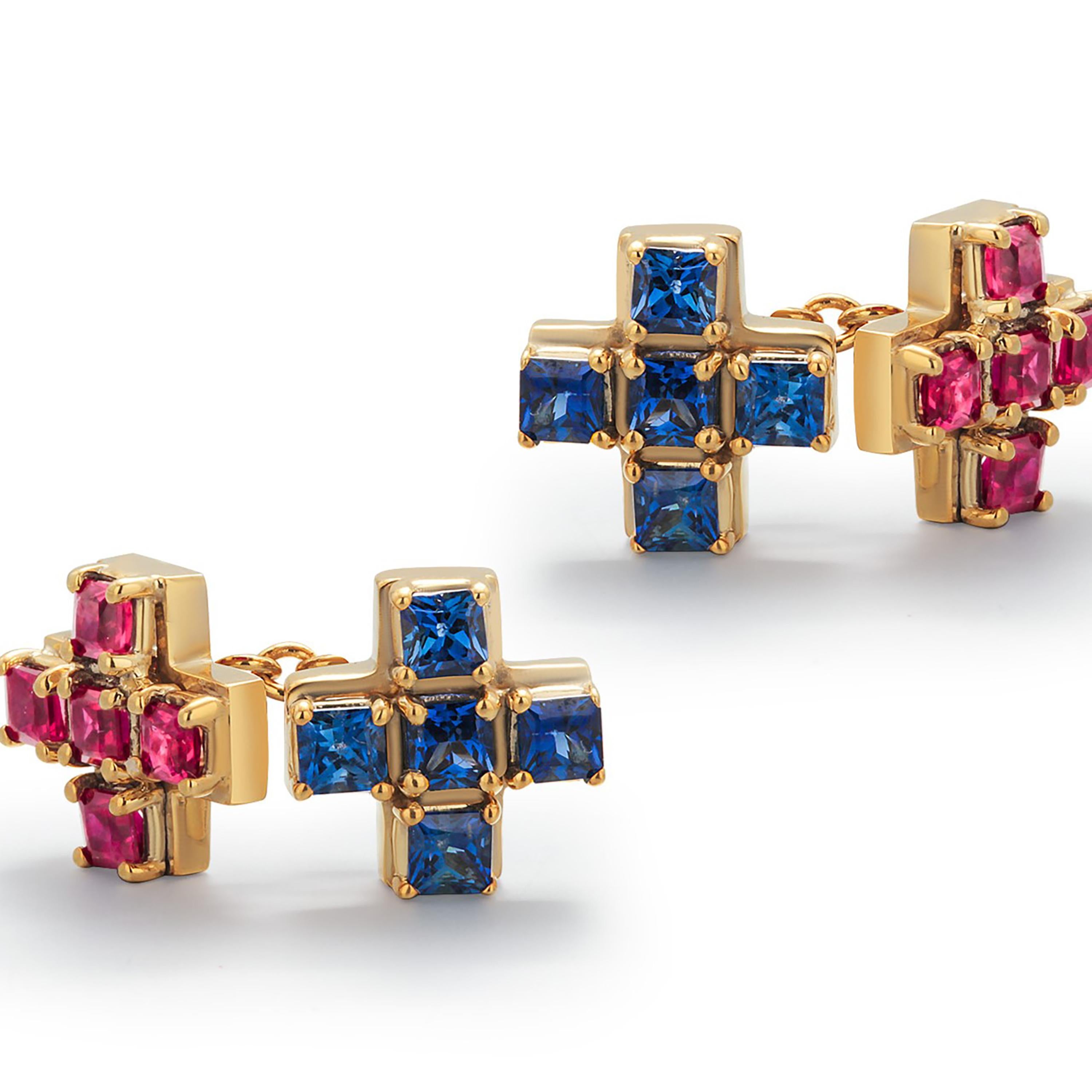 Princess Sapphire Princess Ruby 6.50 Carat 18 Karat Gold Double Sided Cufflinks  In New Condition For Sale In New York, NY