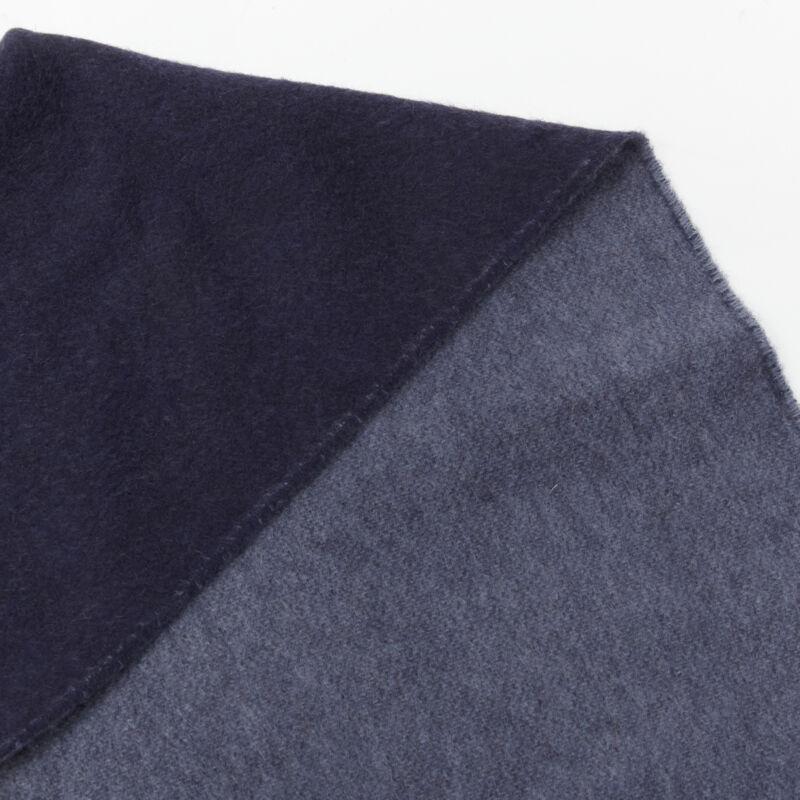PRINGLE OF SCOTLAND 100% cashmere navy blue tassel fringe scarf For Sale 2