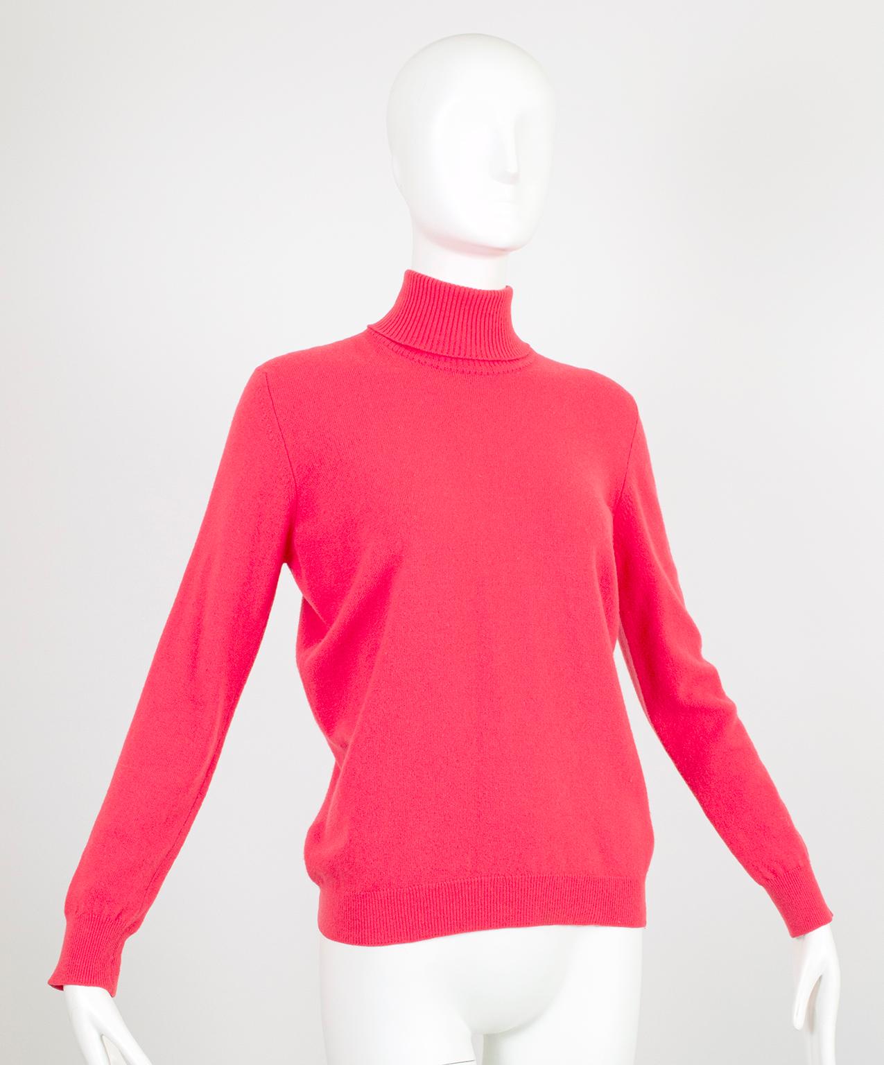 What might otherwise be a pedestrian turtleneck is transformed by a vibrant (and hard-to-find) hue favored in the 20s and 30s. Surprisingly versatile despite its infrequent fashion presence, it can be paired with gray, camel, navy and of course