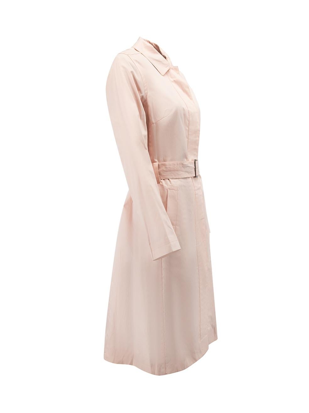 CONDITION is Very good. Hardly any visible wear to coat is evident. There is a very small mark at the top oif the left shoulder on this used Pringle of Scotland designer resale item. 



Details


Pink

Cotton

Trench coat

Single breasted

Front