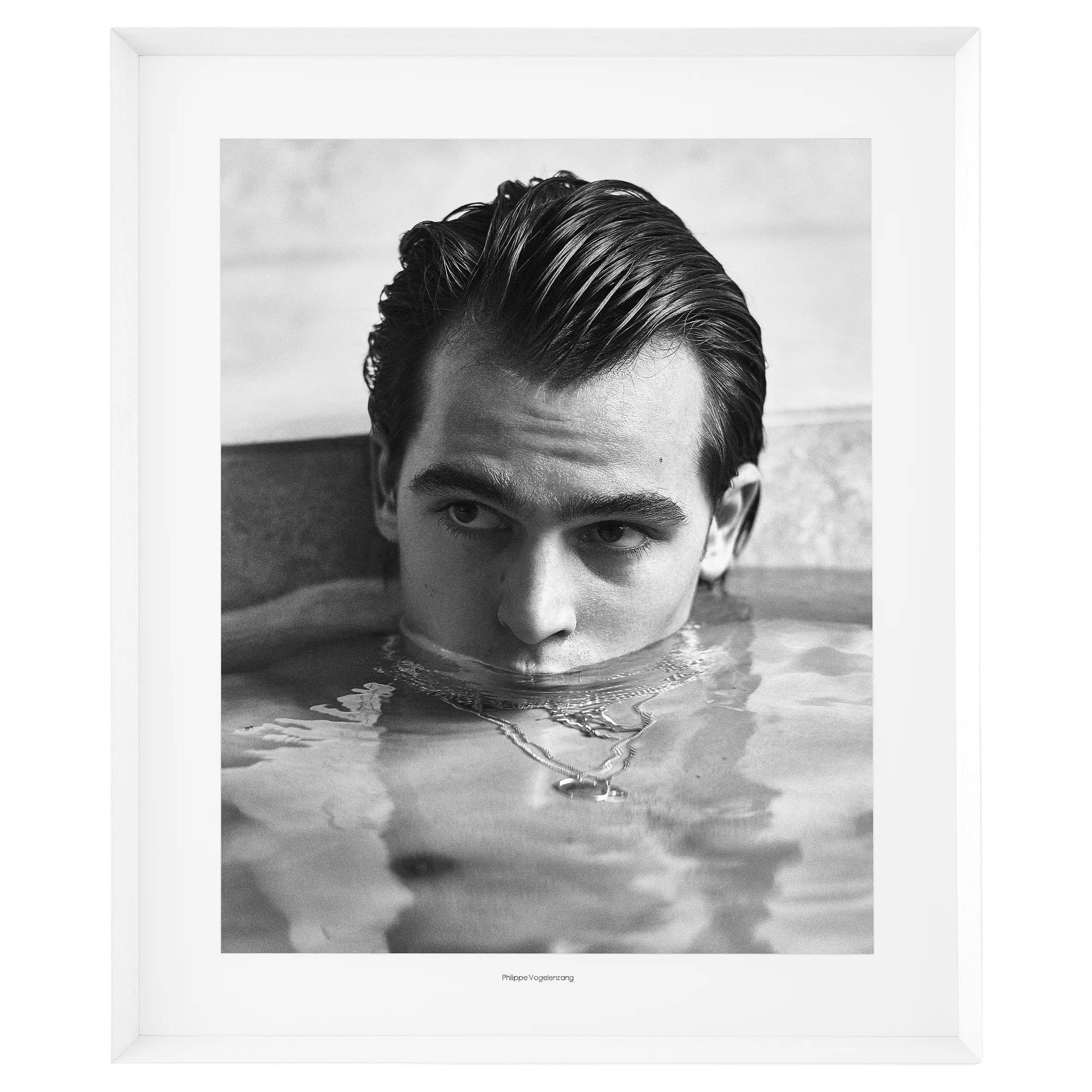 Print by Philippe Vogelenzang, Bathe For Sale