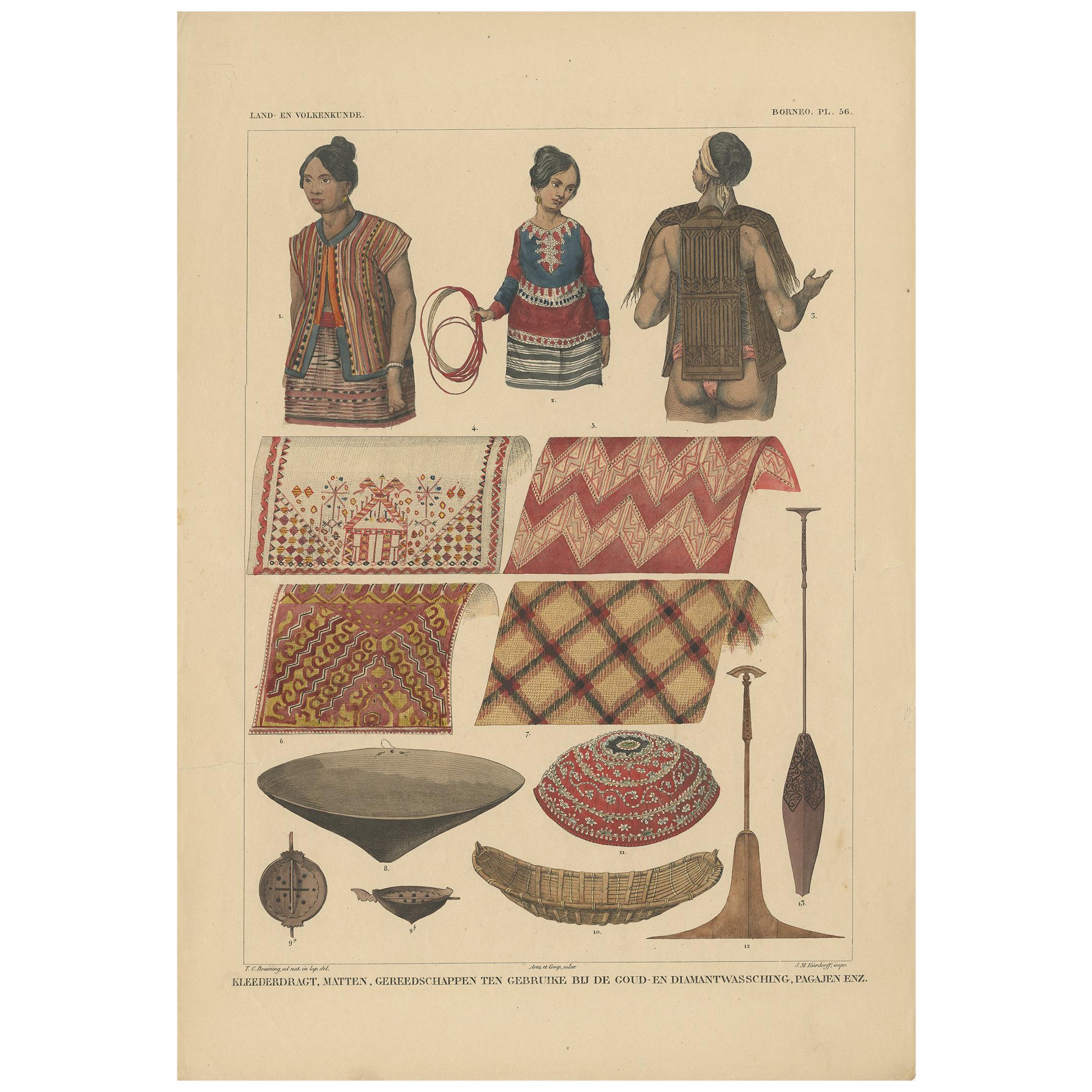 Estampe avec vêtements et ustensiles de Borneo « Indonésie » par Temminck, vers 1840