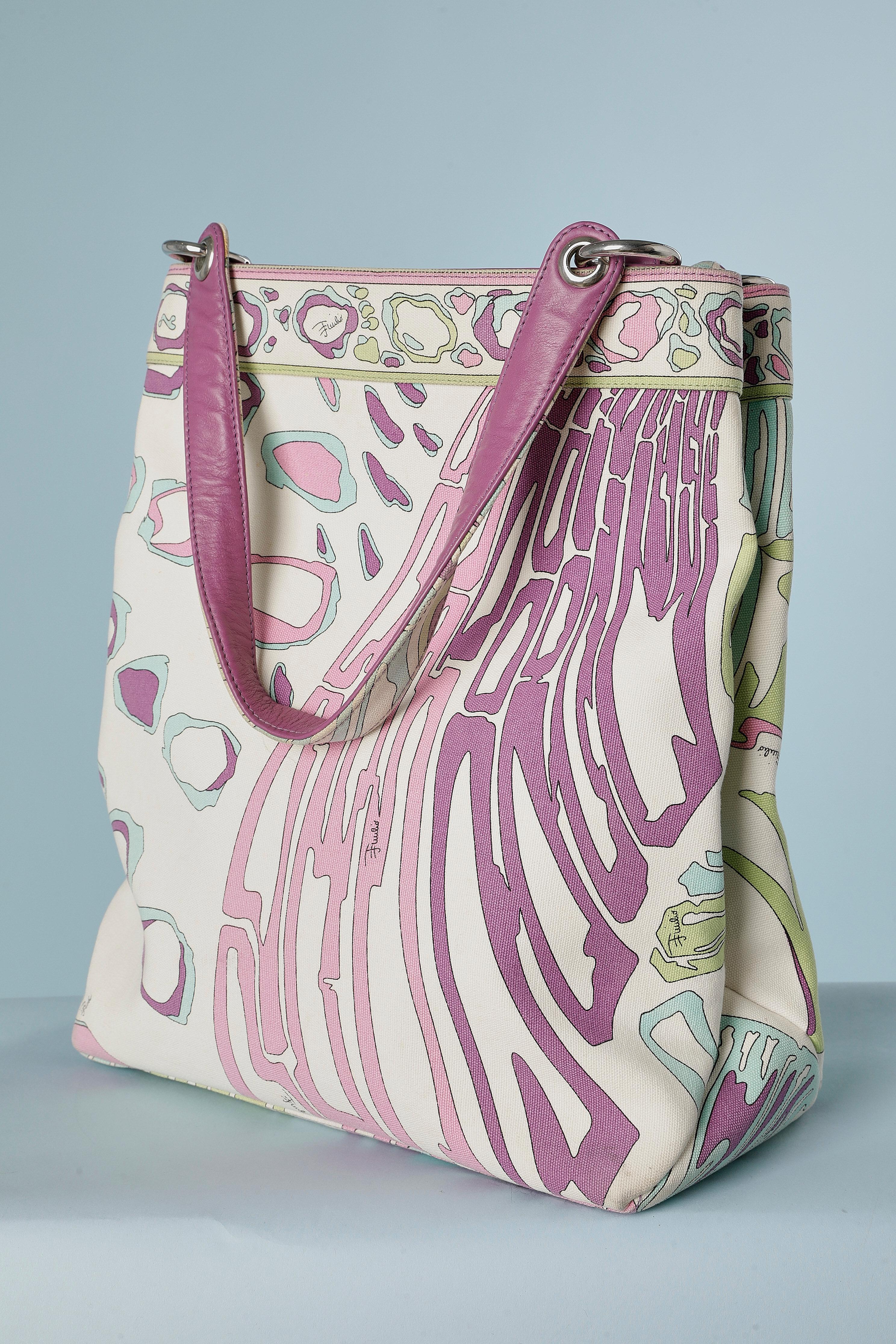 Printed and branded canvas hand-bag Emilio Pucci  In Excellent Condition For Sale In Saint-Ouen-Sur-Seine, FR