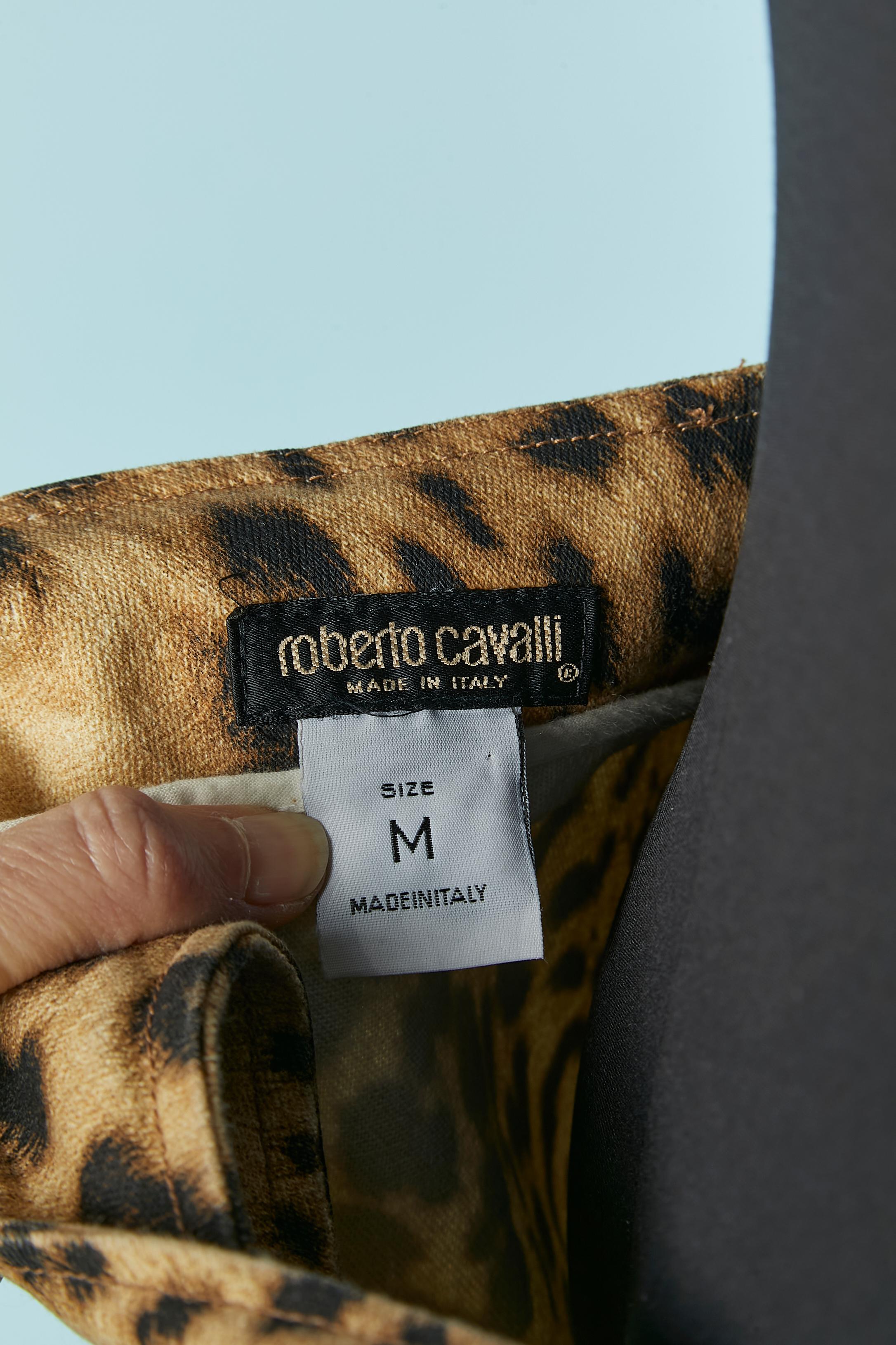 Printed and branded skirt with wrapped belt Roberto Cavalli For Sale 2