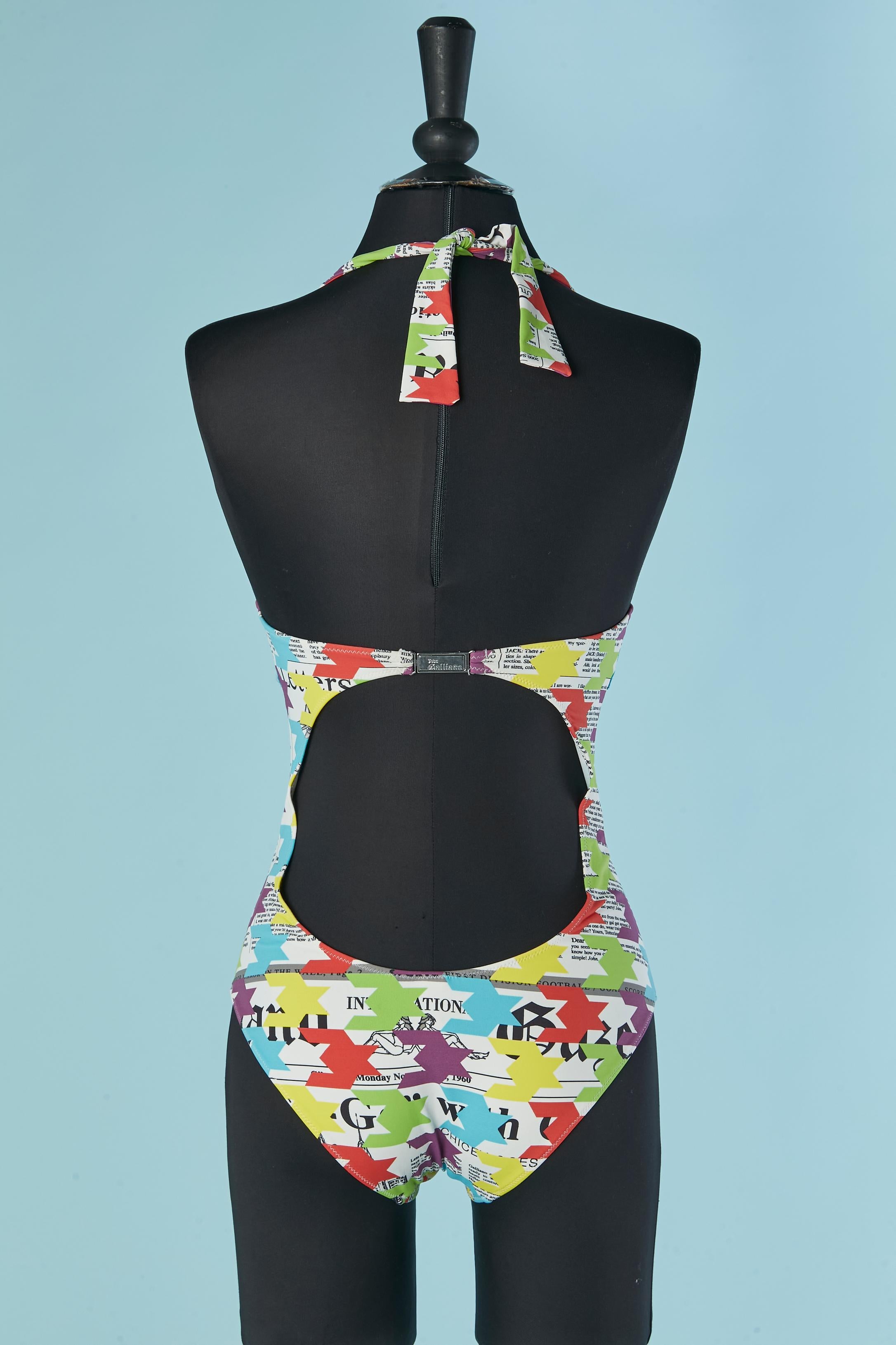 Bedruckter rückenfreier Badeanzug mit blauer Rüsche GALLIANO Damen im Angebot