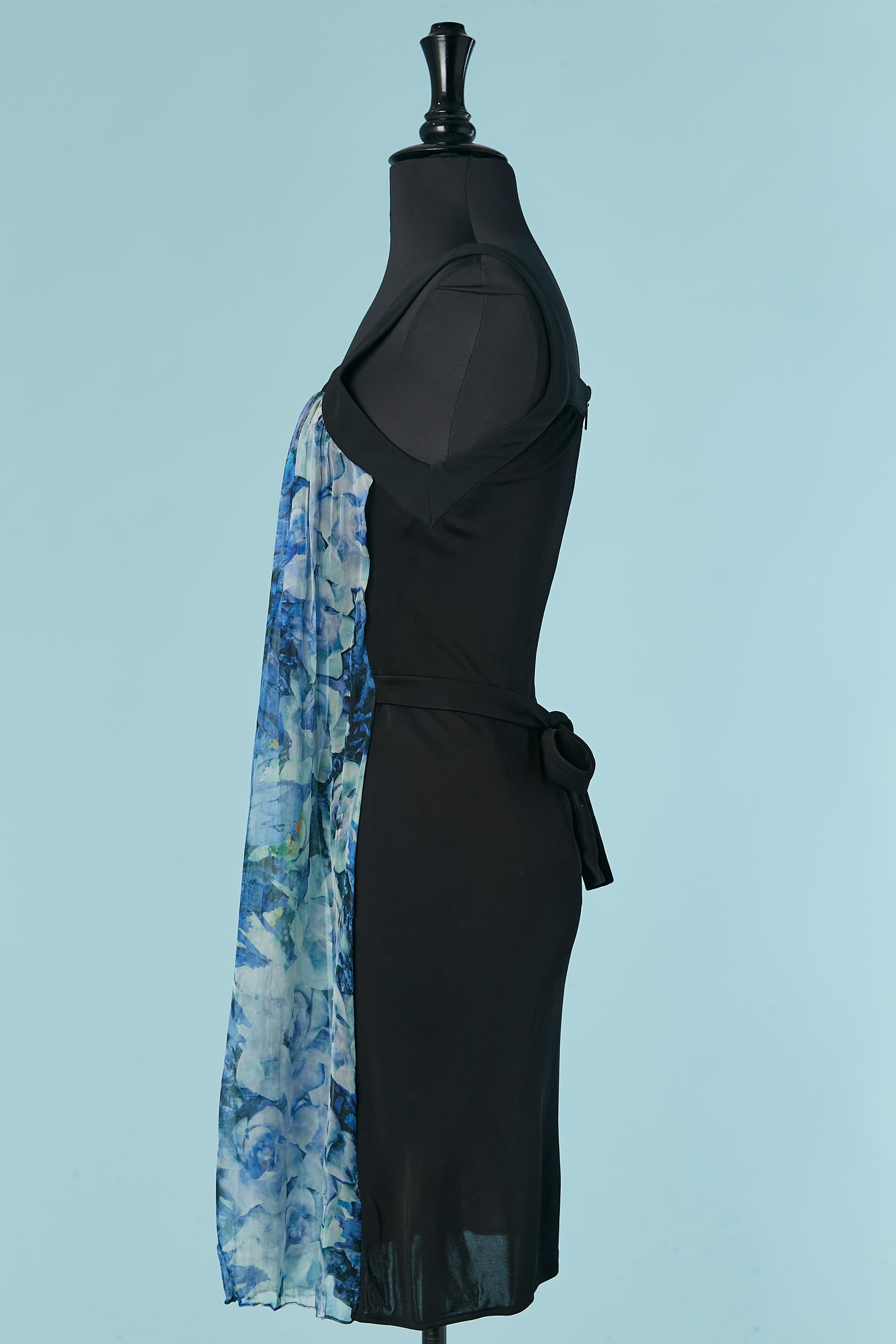 Printed chiffon cocktail dress with black fabric on the back Roberto Cavalli For Sale 1