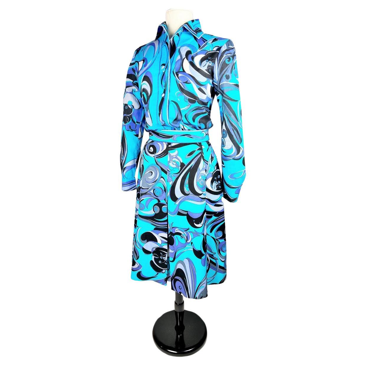 Blue Printed cotton blouse and skirt set by Emilio Pucci - Circa 1970-1980 For Sale