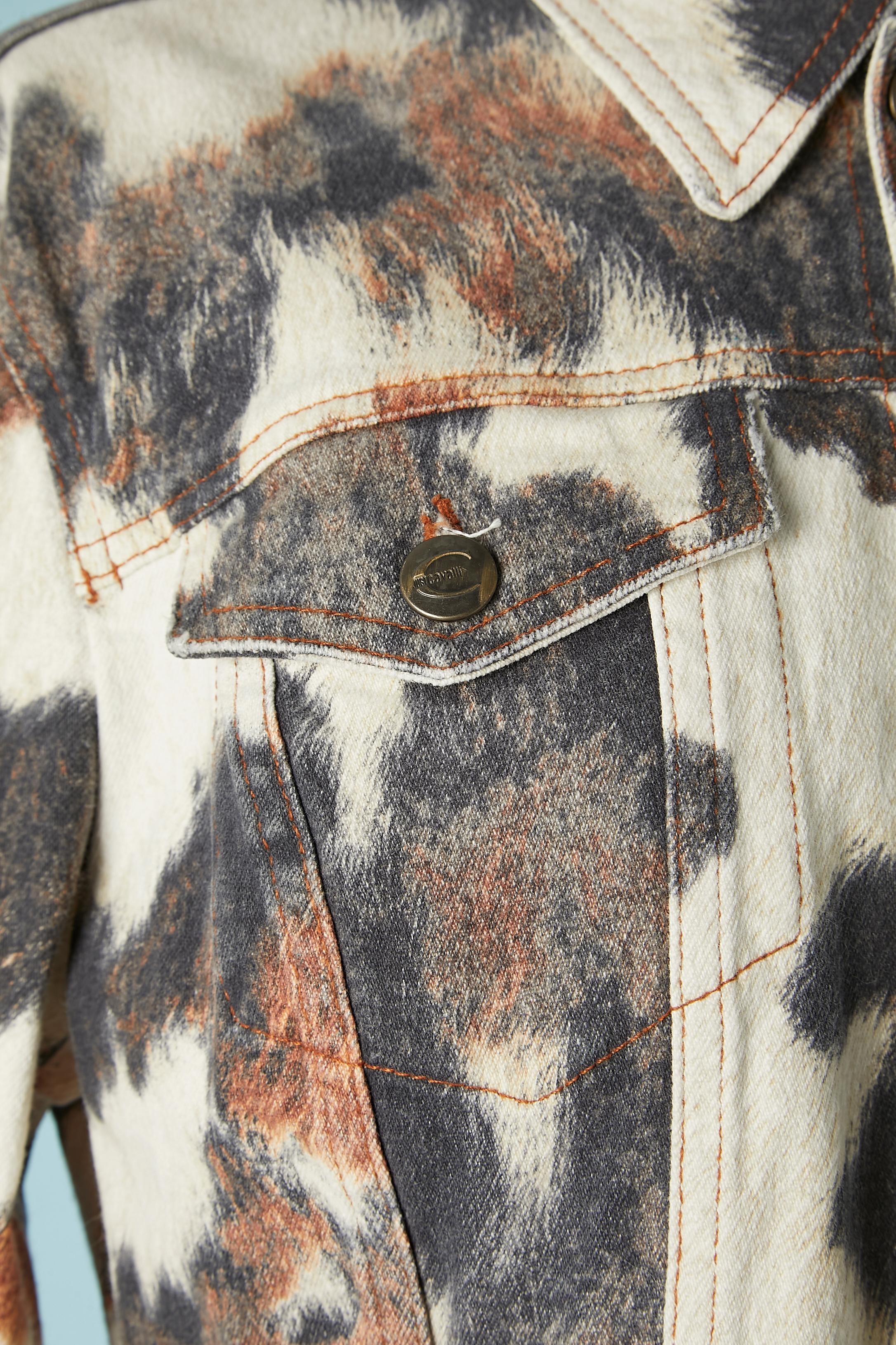 Printed cotton jacket with branded fabric and buttons Just Cavalli  In Good Condition For Sale In Saint-Ouen-Sur-Seine, FR