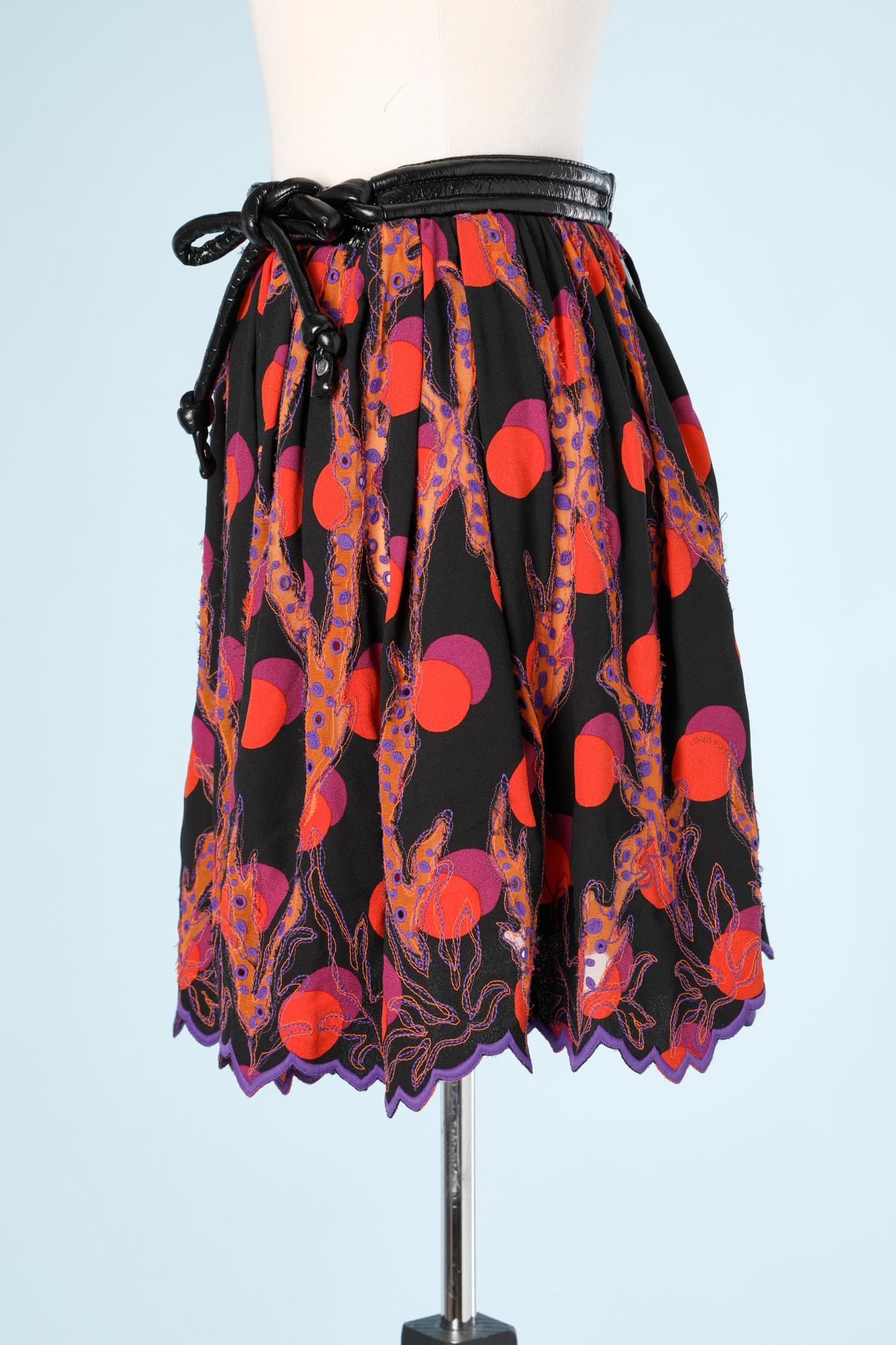 Printed crêpe skating skirt Louis Vuitton In Excellent Condition For Sale In Saint-Ouen-Sur-Seine, FR