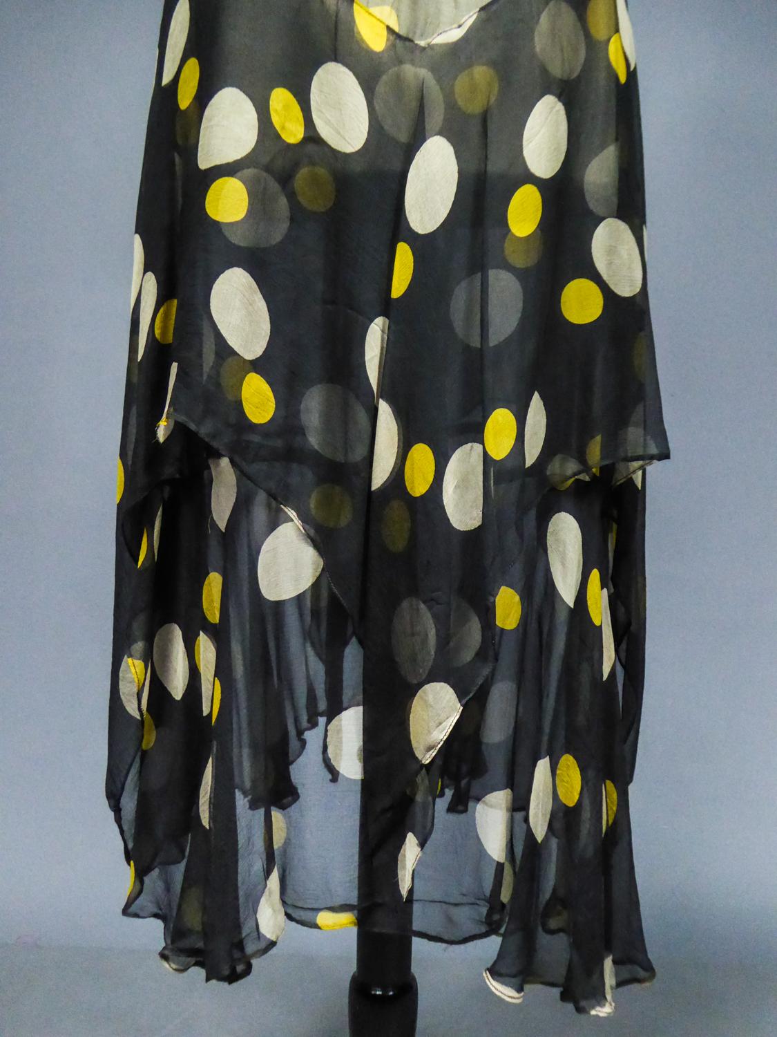 Printed Muslin Chiffon Dress -France Circa 1930 In Good Condition For Sale In Toulon, FR