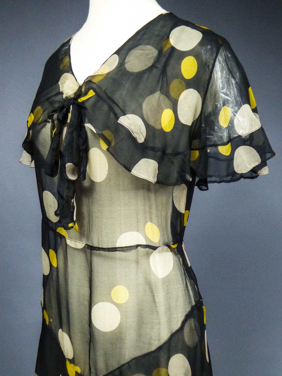 Printed Muslin Chiffon Dress -France Circa 1930 For Sale 1