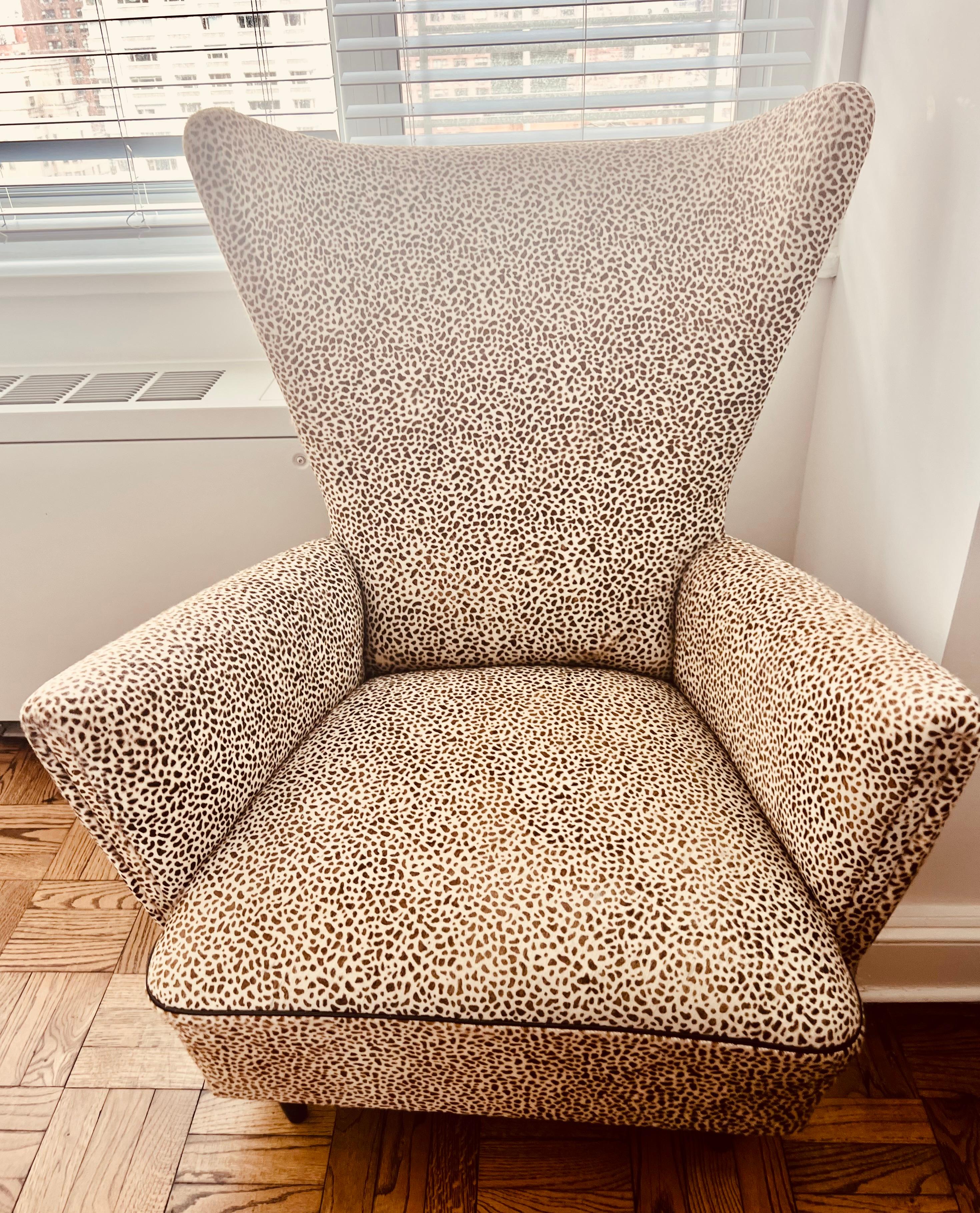 Chaise longue en cuir de poney naturel imprimé, 21e siècle en vente 3