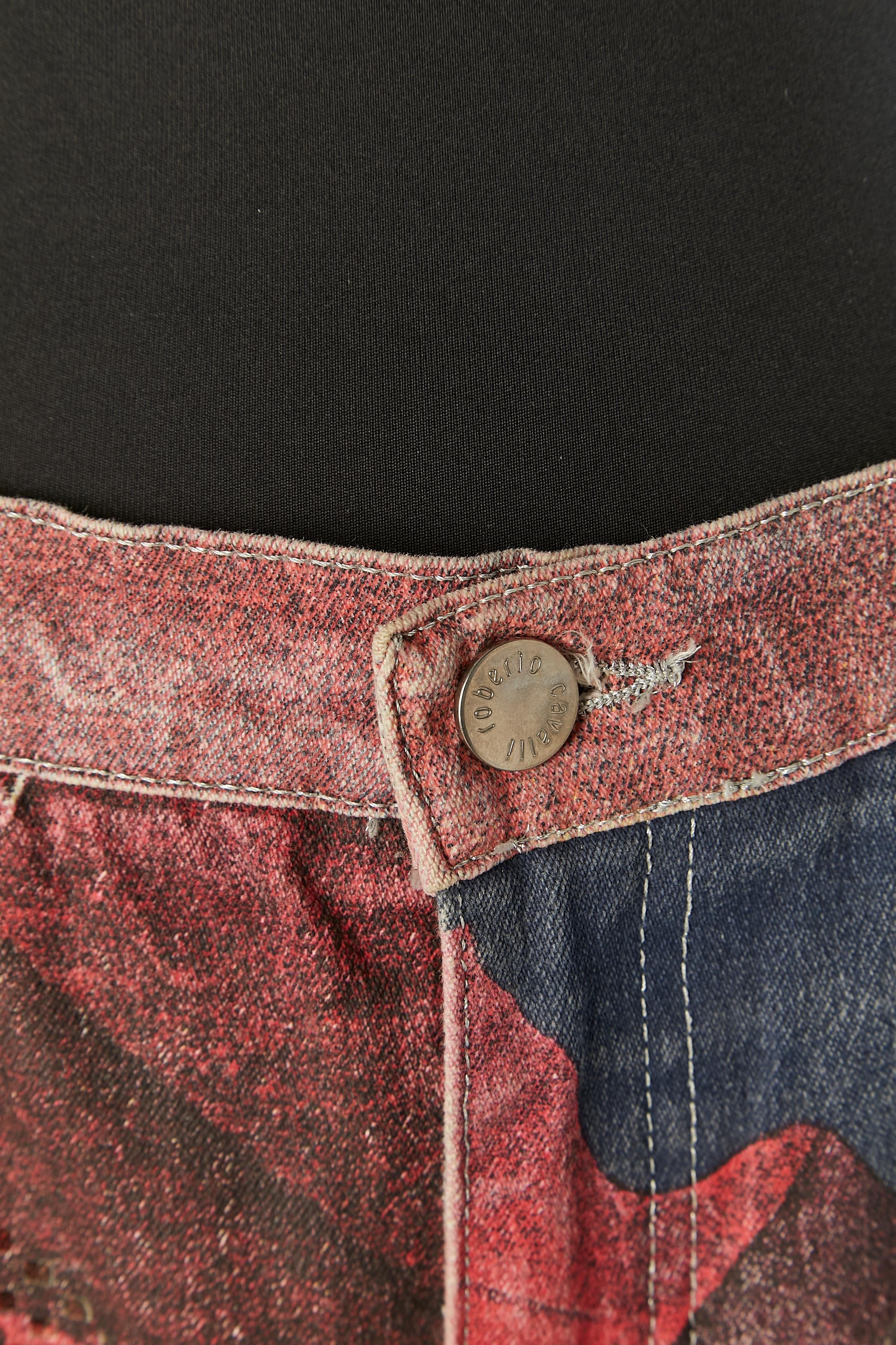 Printed roses jean with transparent pastilles appliqué Roberto Cavalli In Good Condition In Saint-Ouen-Sur-Seine, FR