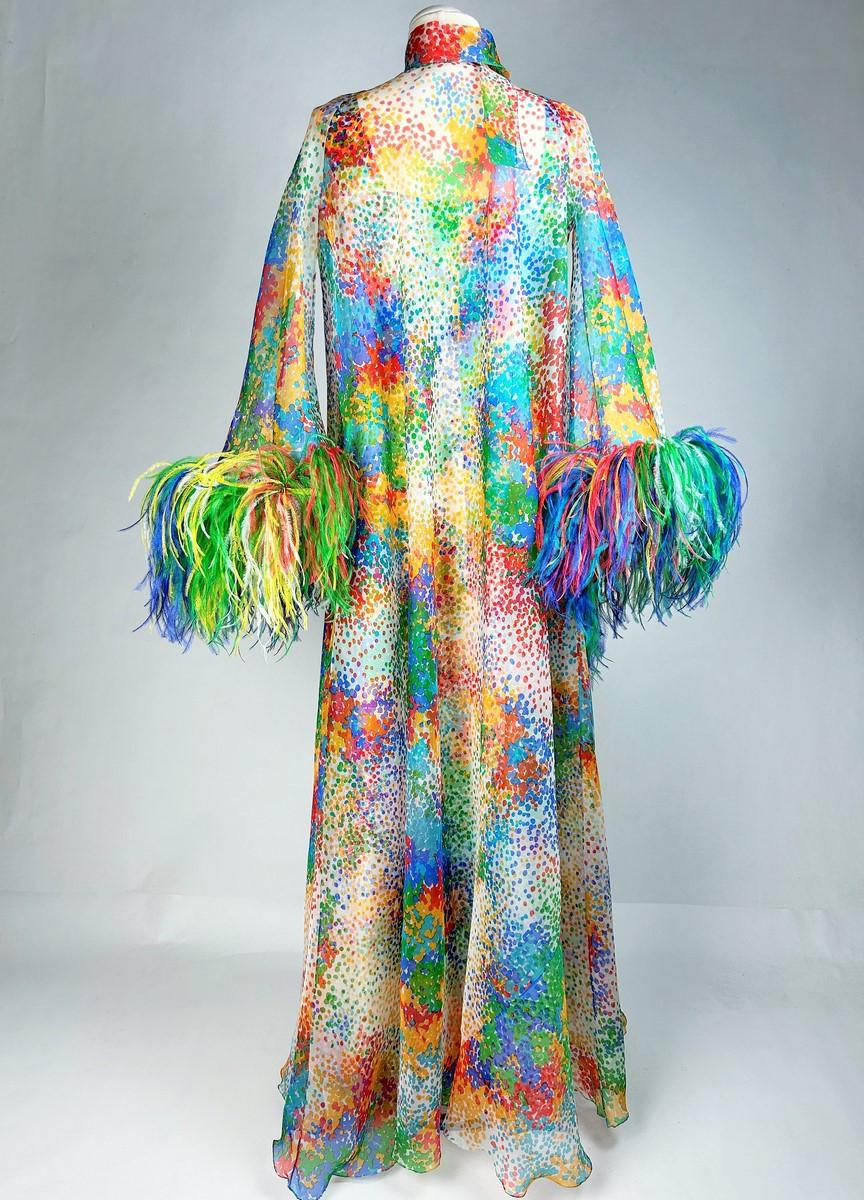 Printed silk and ostrich feather dress and coat - France Circa 1975-1980 For Sale 6
