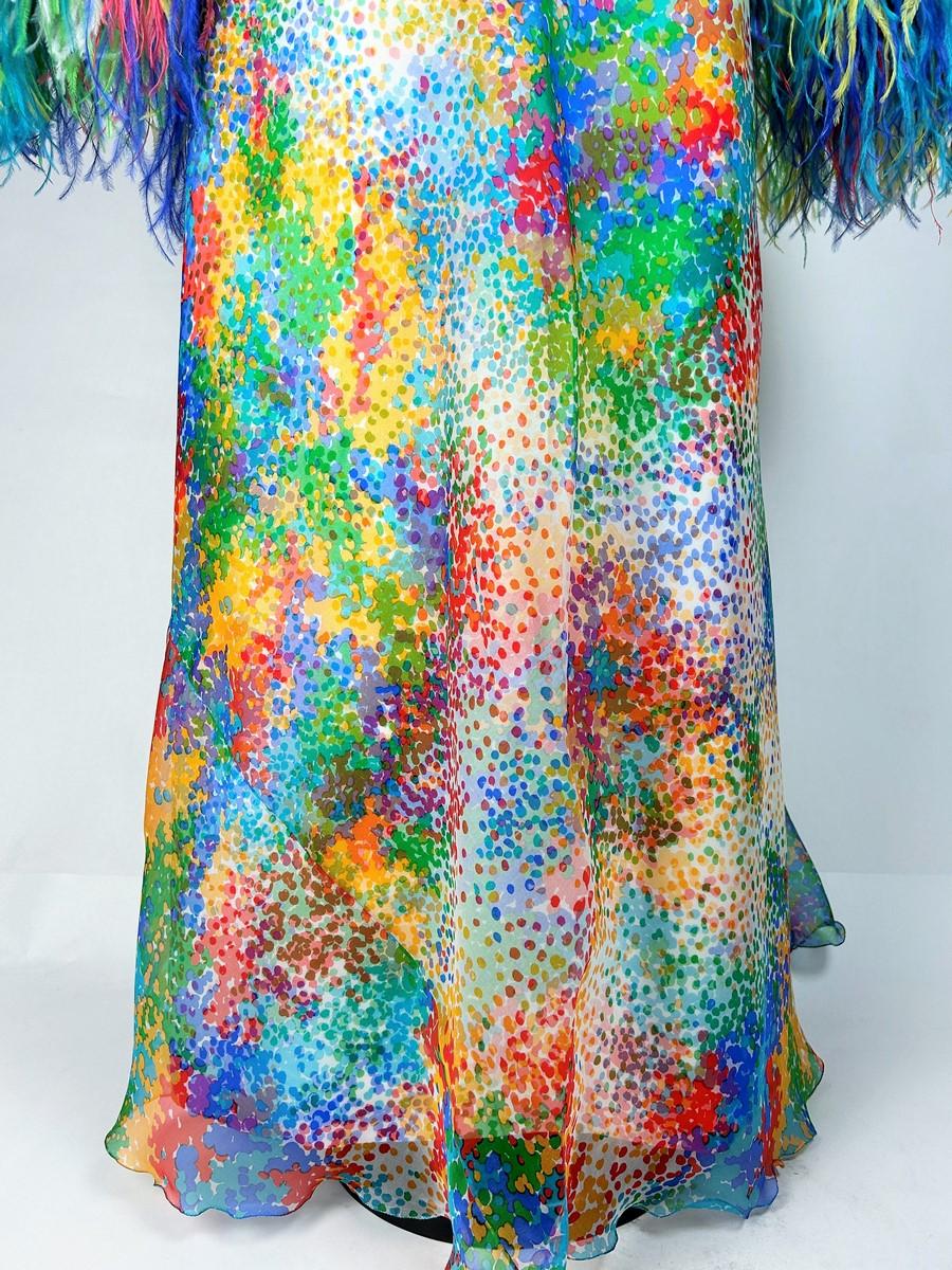 Printed silk and ostrich feather dress and coat - France Circa 1975-1980 In Good Condition For Sale In Toulon, FR