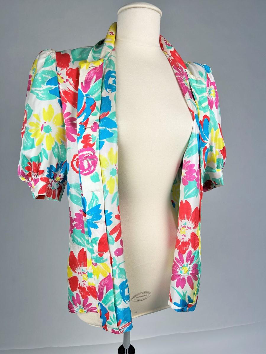 Printed silk blouse by Pierre Balmain - France Circa 1985 For Sale 6