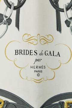 Carré de soie imprimée " Brides de Gala" Hermès