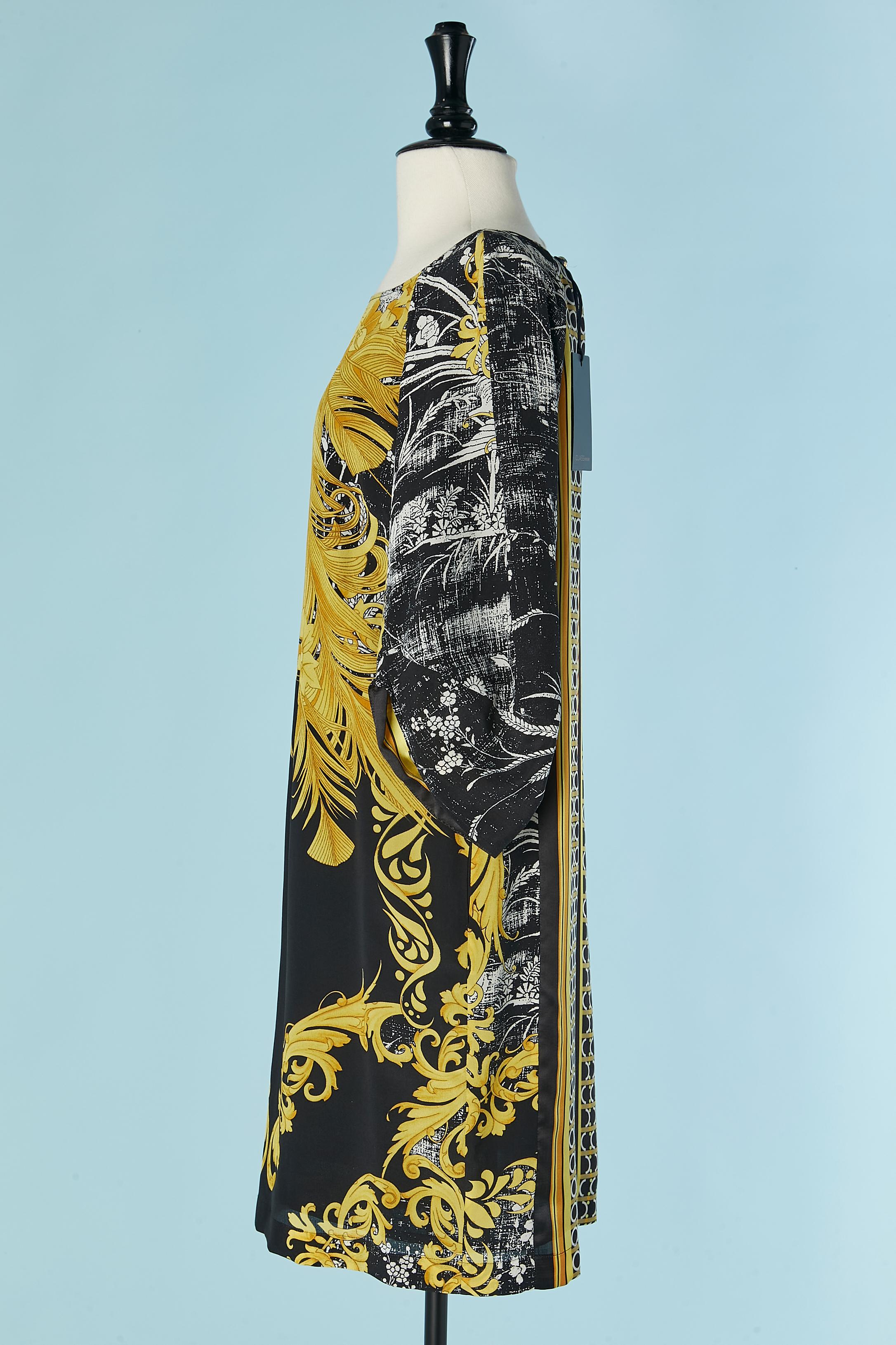 Printed silk cocktail dress CLASS ROBERTO CAVALLI New In New Condition For Sale In Saint-Ouen-Sur-Seine, FR