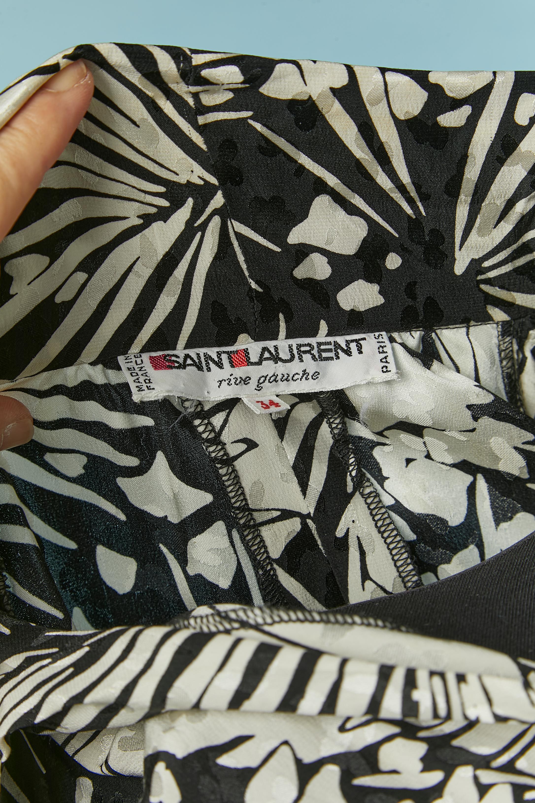 Printed silk jacquard cocktail dress with bow tie Saint Laurent Rive Gauche For Sale 3