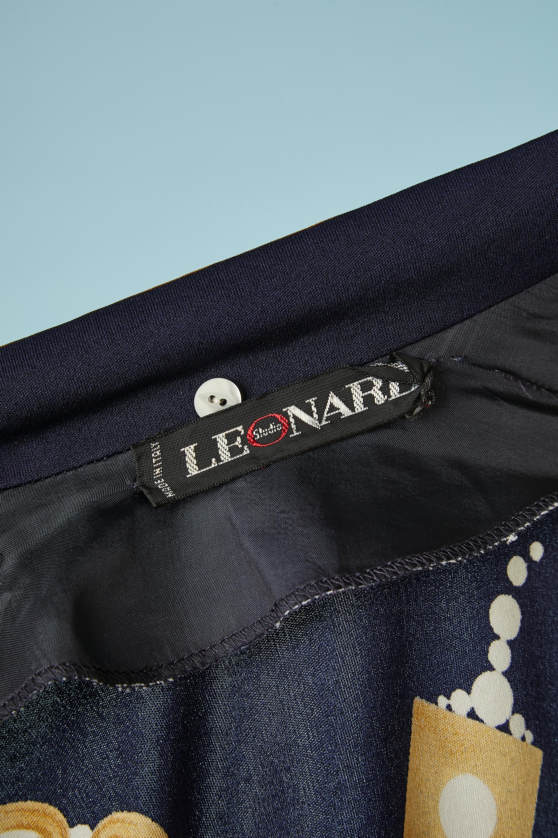 Printed silk jersey dress with gold metal button Léonard For Sale 1