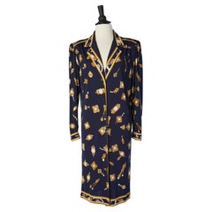 Bedrucktes Kleid aus Seidenjersey mit goldenen Metallknöpfen Léonard