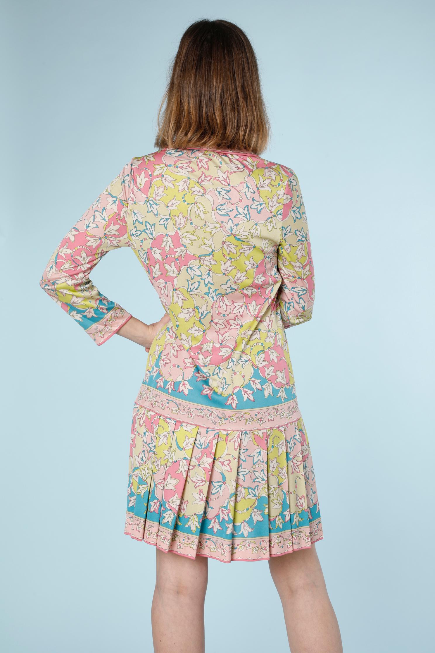 Printed silk jersey dress with pleated skirt Emilio Pucci For Sale 4