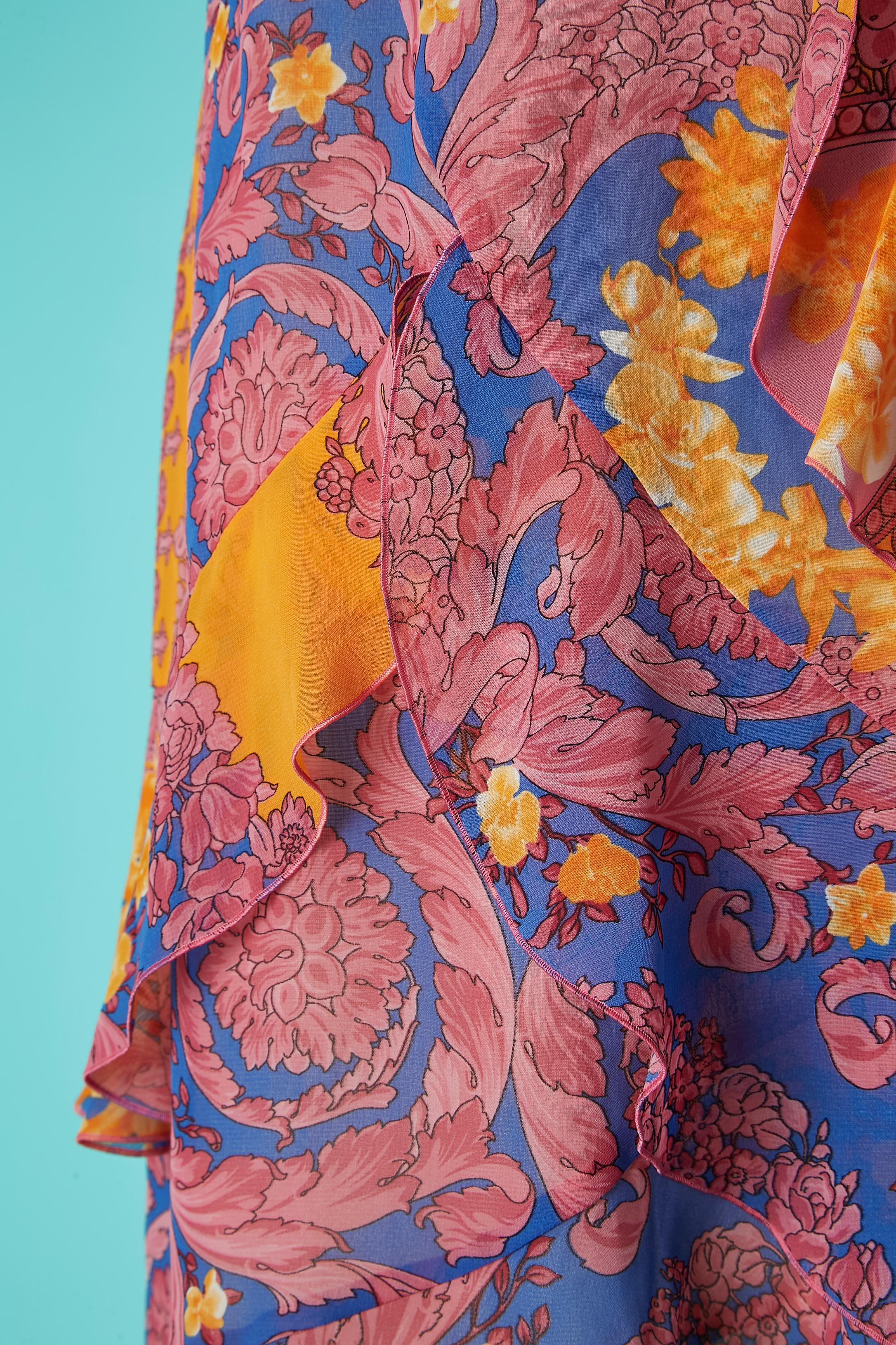 Robe de cocktail sans manches à volants Versace Jeans Couture  Excellent état - En vente à Saint-Ouen-Sur-Seine, FR
