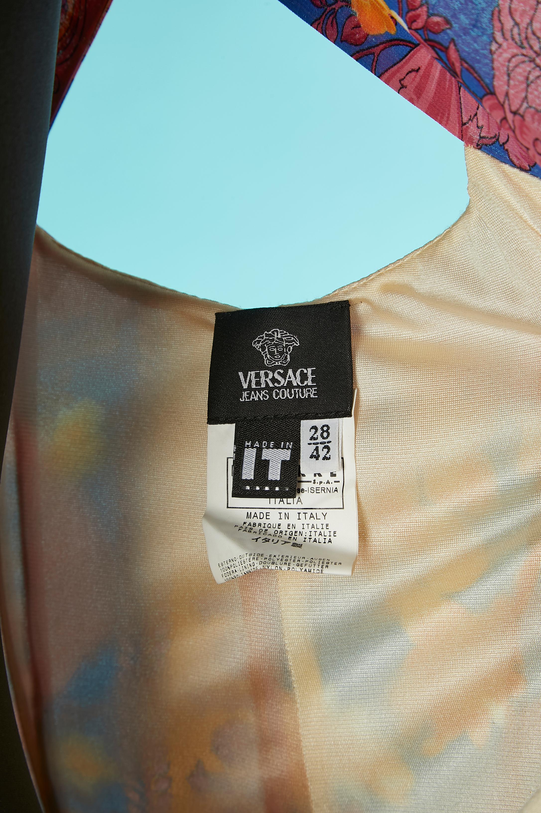 Robe de cocktail sans manches à volants Versace Jeans Couture  en vente 2