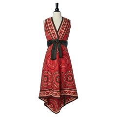 Vestido estampado sin mangas con cinturón de cinta de raso TEAL TRAINA Circa 1970's