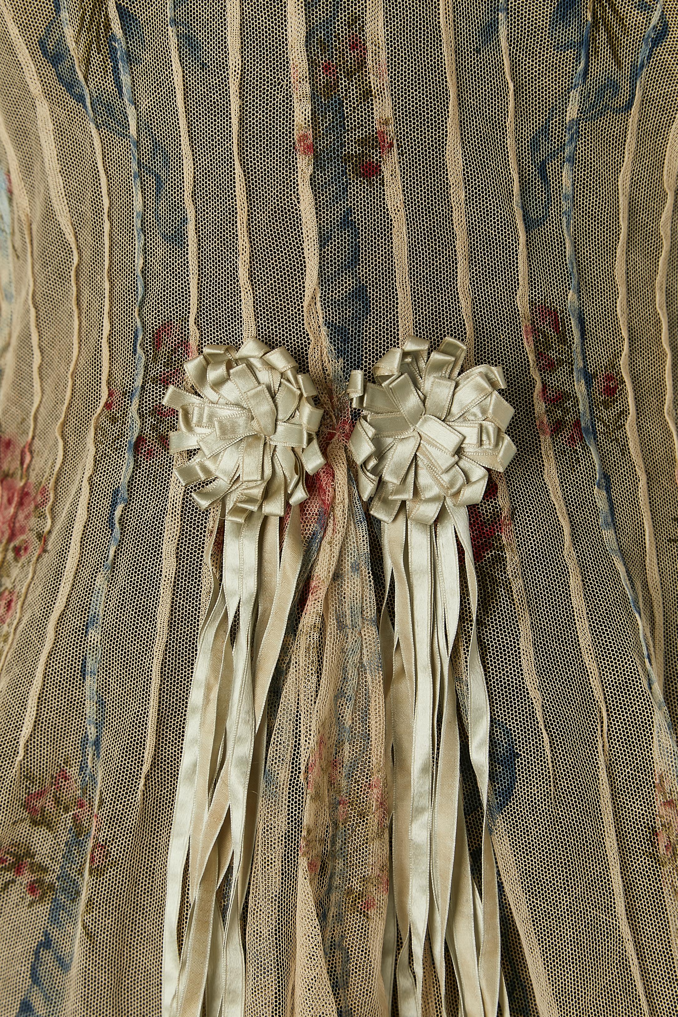 Printed tulle jacket with ribbon, flowers and threads embroideries Circa 1890 For Sale 5