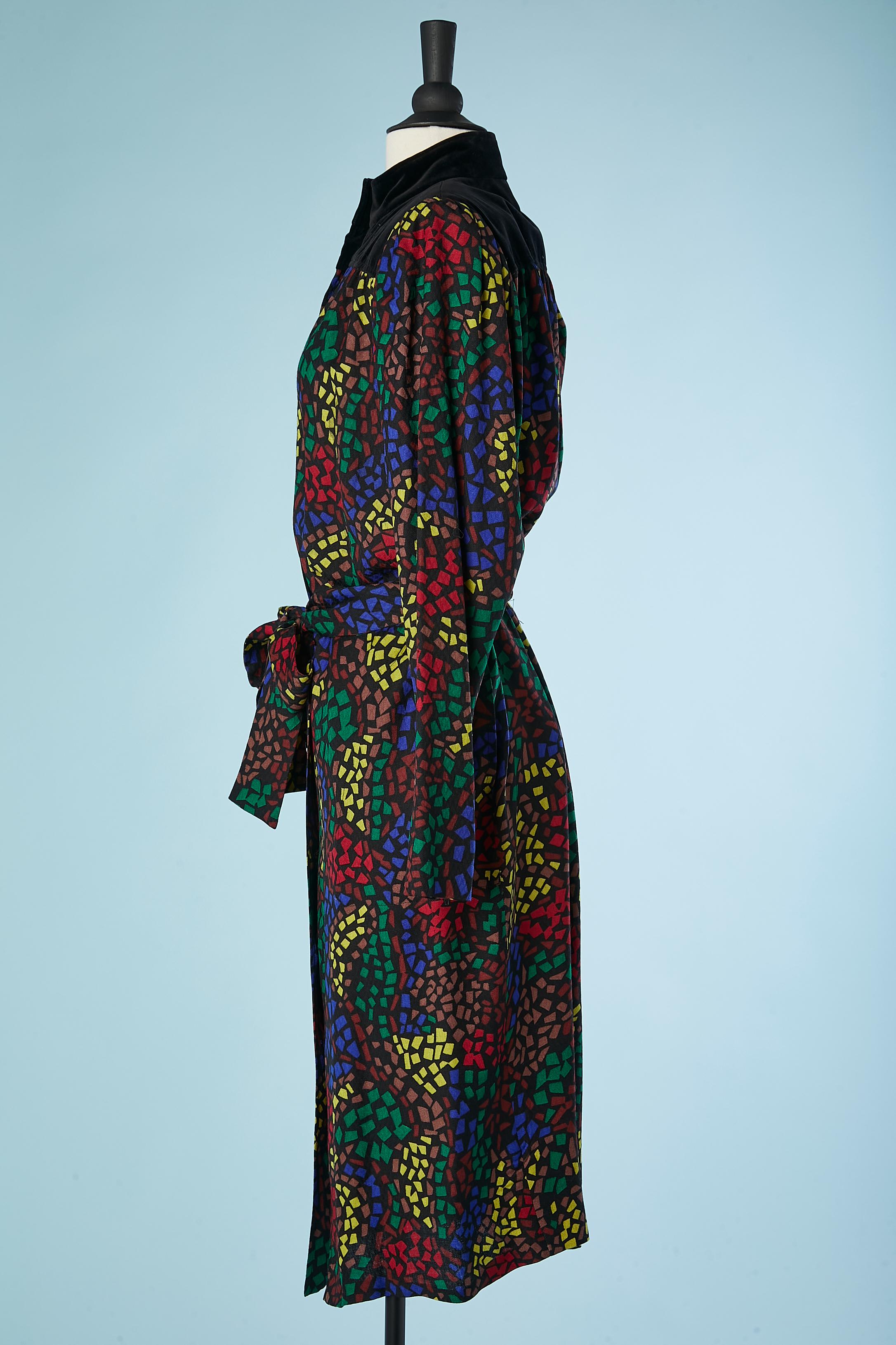 Printed wool dress with velvet shoulders Yves Saint Laurent Variation  In Excellent Condition For Sale In Saint-Ouen-Sur-Seine, FR
