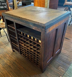 Printer's Table / Island