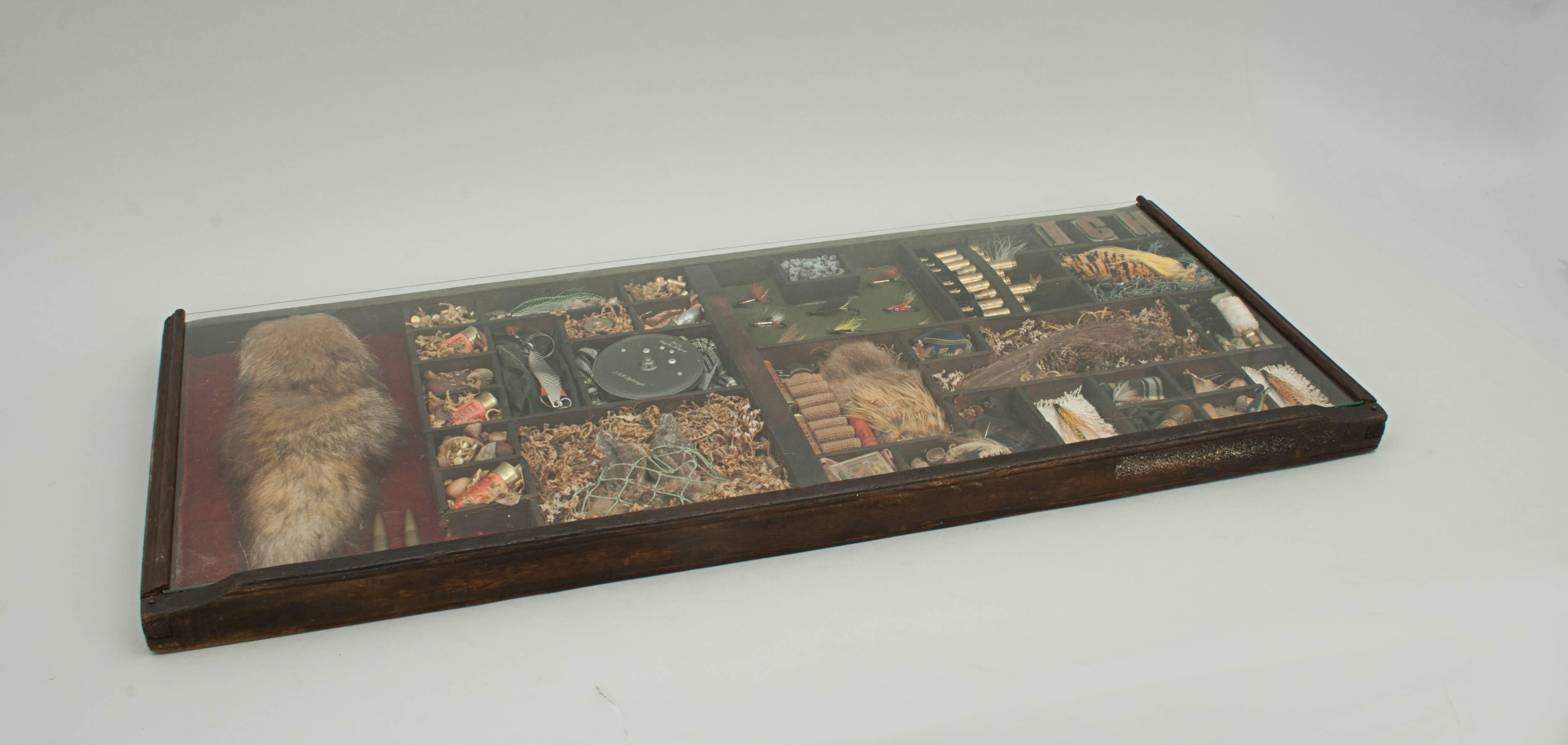 Printers Tray with Fishing Display In Excellent Condition In Oxfordshire, GB