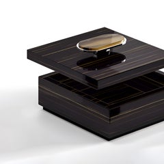 Priora Box in glossy ebony with detail in Corno Italiano, Mod. 2403