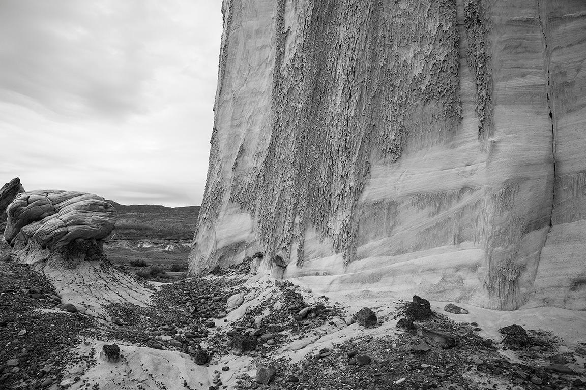 Priscilla Rattazzi Black and White Photograph - Wahweap Cliffs III