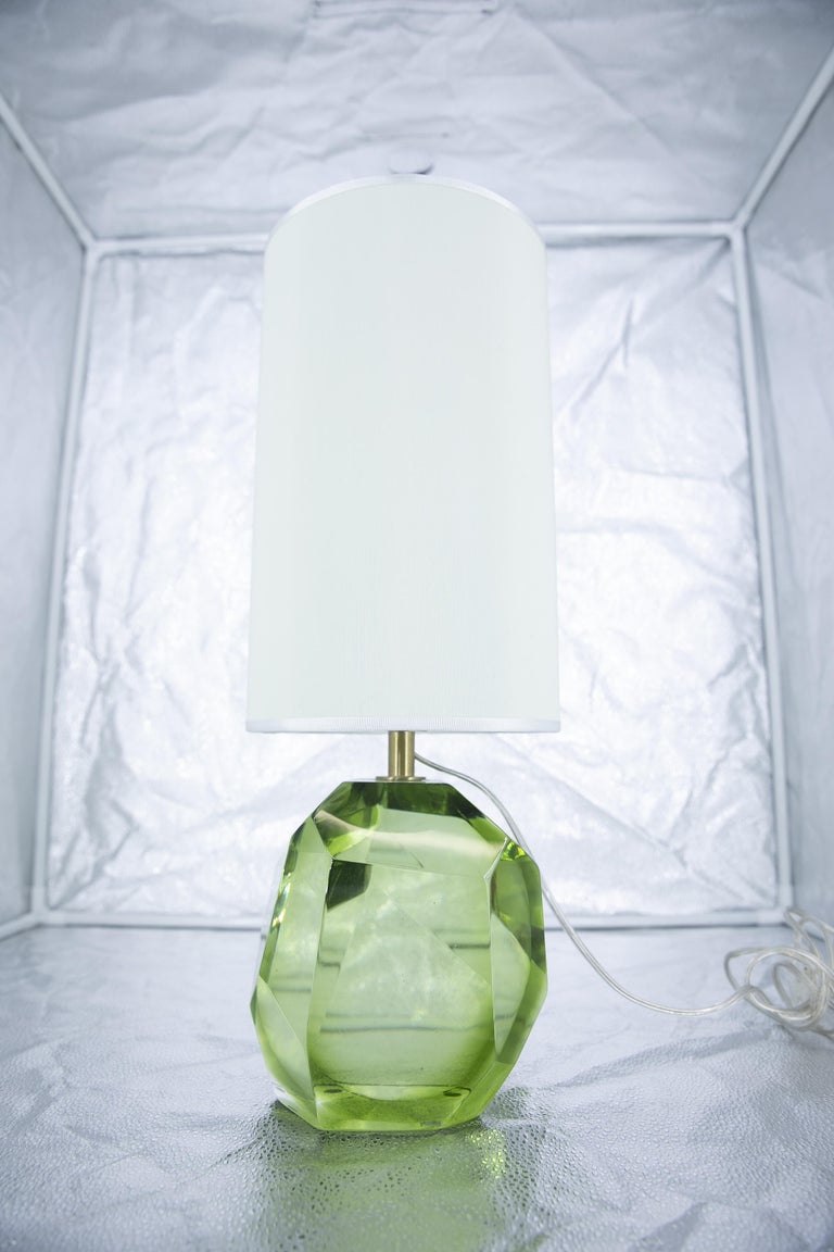Prism Murano Glass Table Lamp, Made in Italy, Green Color In Good Condition For Sale In Pambio Noranco, CH