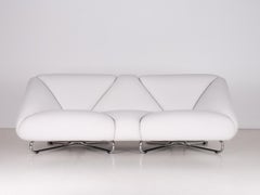 Prisma Sofa di Augusto Betti Kvadrat Gentle Fabric ParadisoTerrestre Edition
