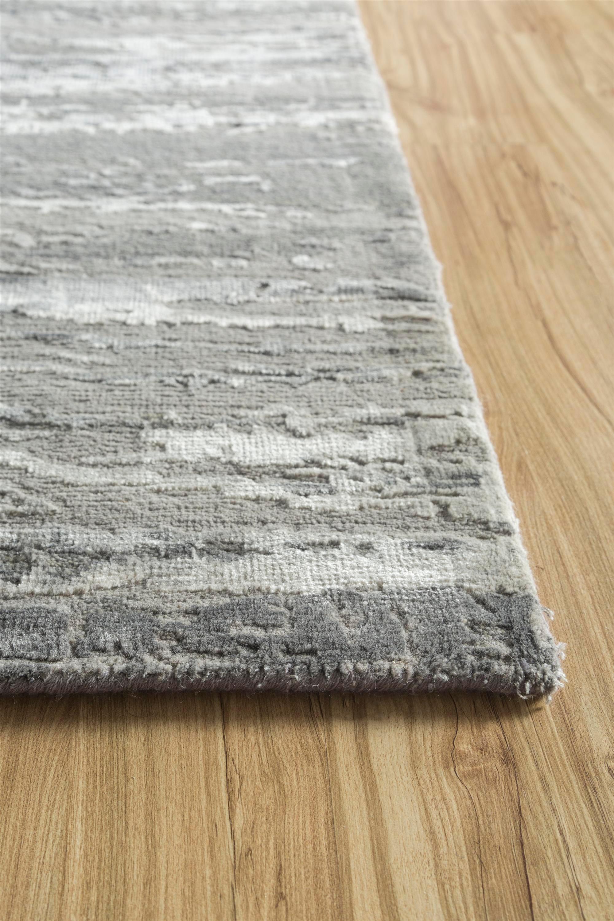 Modern Prismatic Radiance Medium Gray & Ashwood 240x300 cm Handknotted Rug For Sale