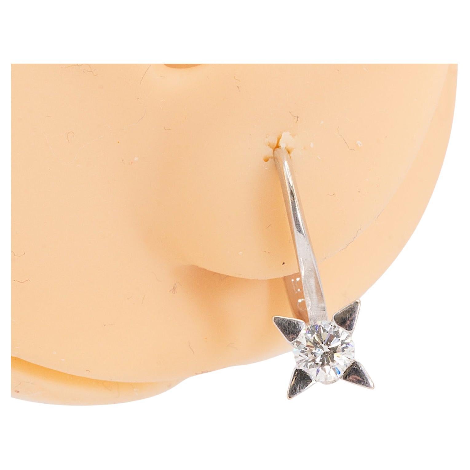 Pristine 0.50 Carat Total Weight Starry Drop Earrings in 14K White Gold For Sale