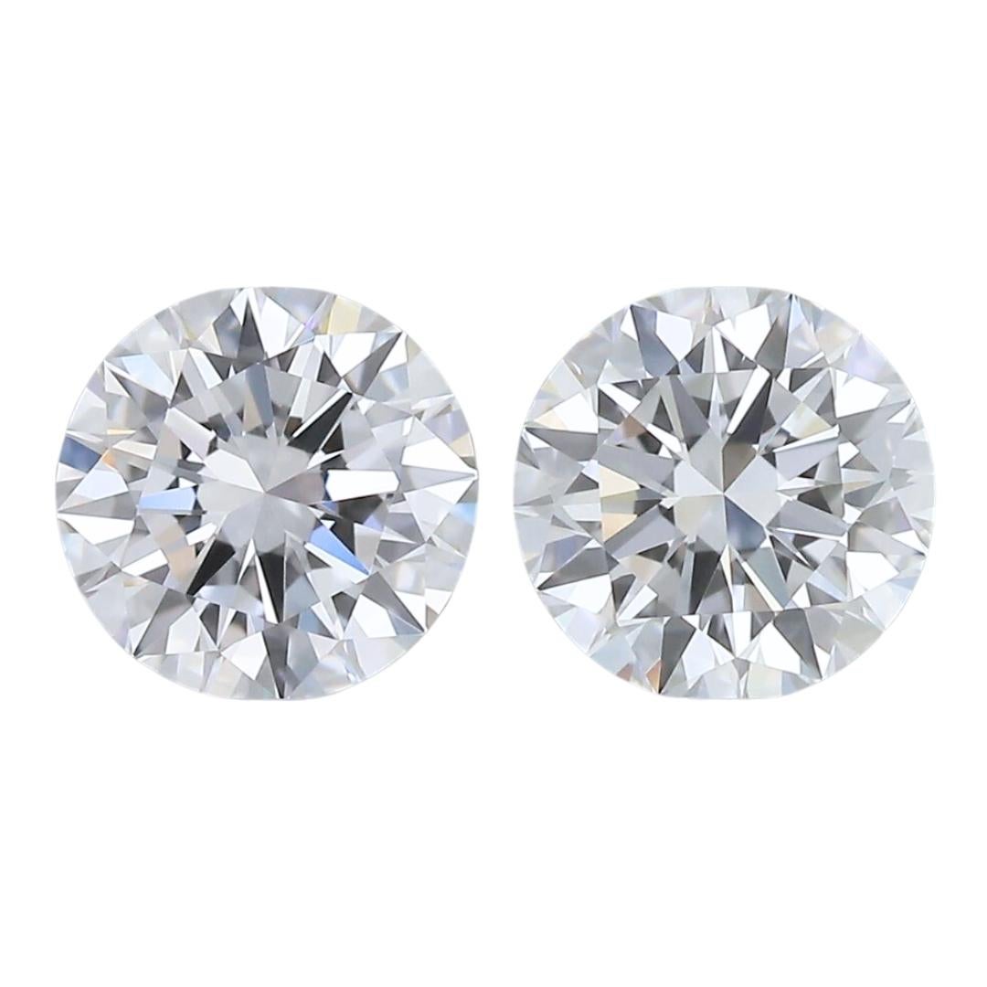 Coppia di diamanti rotondi incontaminati di 1,03ct con taglio ideale triplo eccellente - GIA in vendita 3