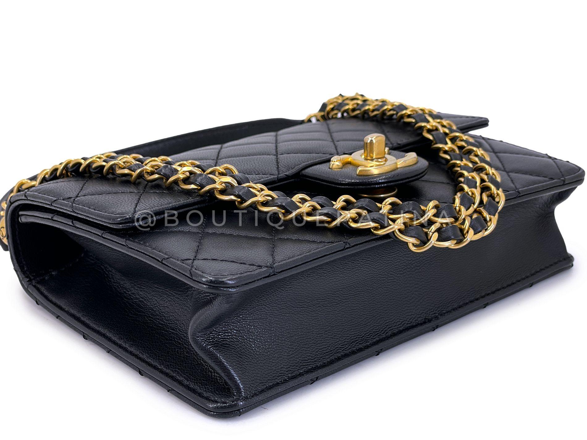 Pristine 19S Chanel Chic Pearls Quilted Flap Bag Black GHW 67020 en vente 2