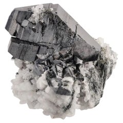 Cristalli di anatasio incontaminati alti 2,3 cm su albite bianca dalla Norvegia