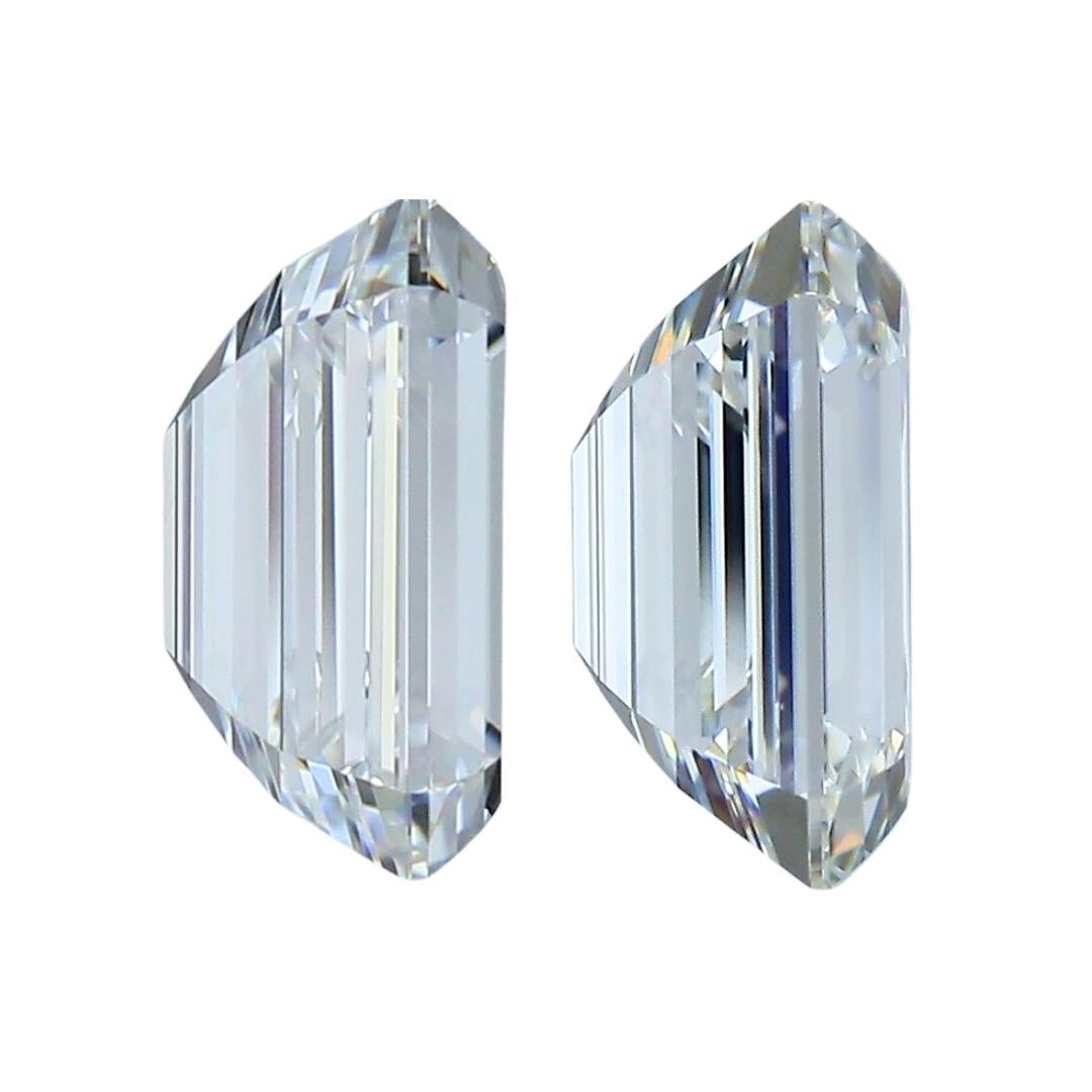 Pristine 4.02ct Ideal Cut Pair of Diamonds - GIA Certified  In New Condition For Sale In רמת גן, IL
