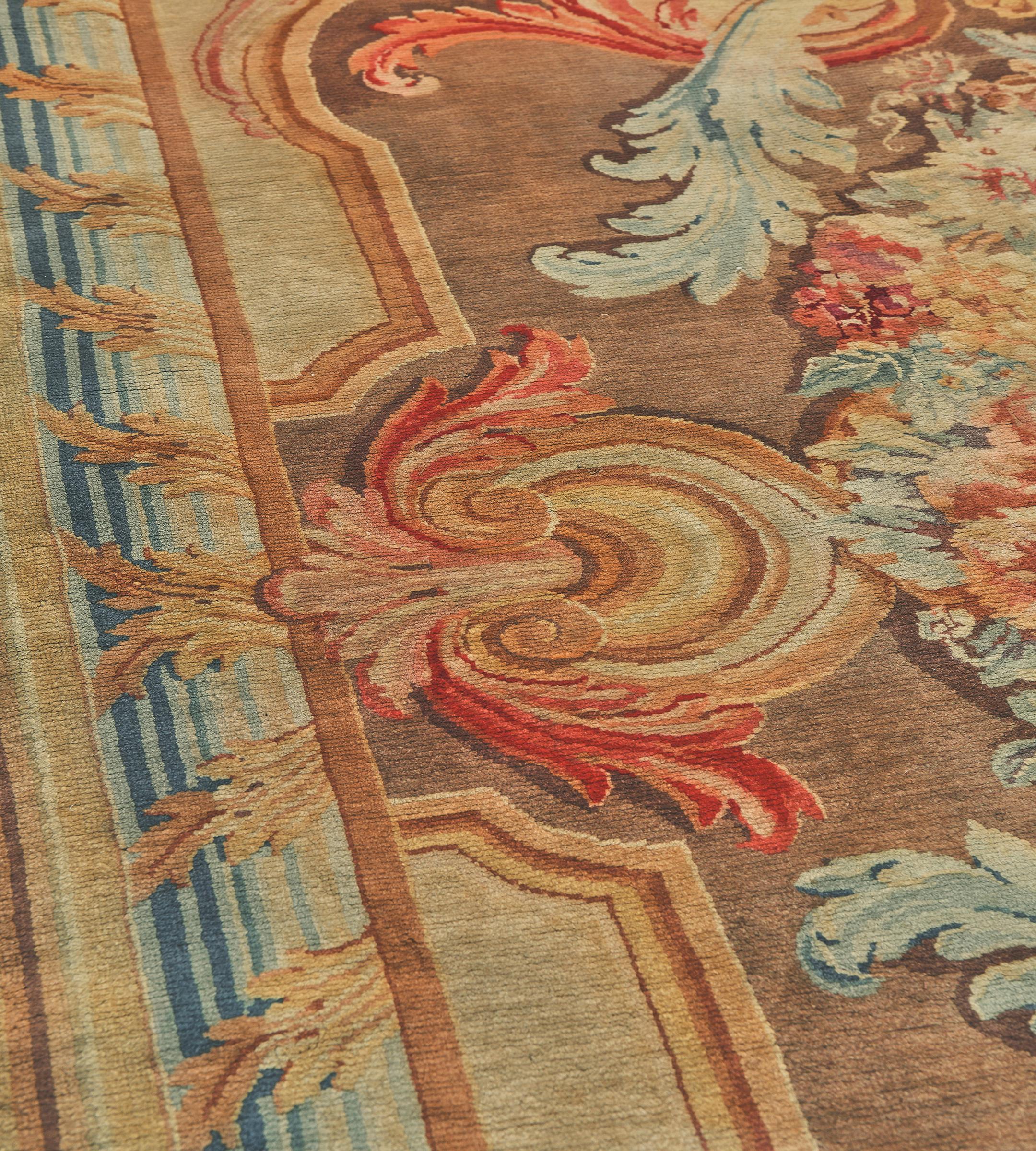 Pristine Antique Circa-1860 Handwoven Wool Floral French Savonnerie Rug In Good Condition For Sale In West Hollywood, CA