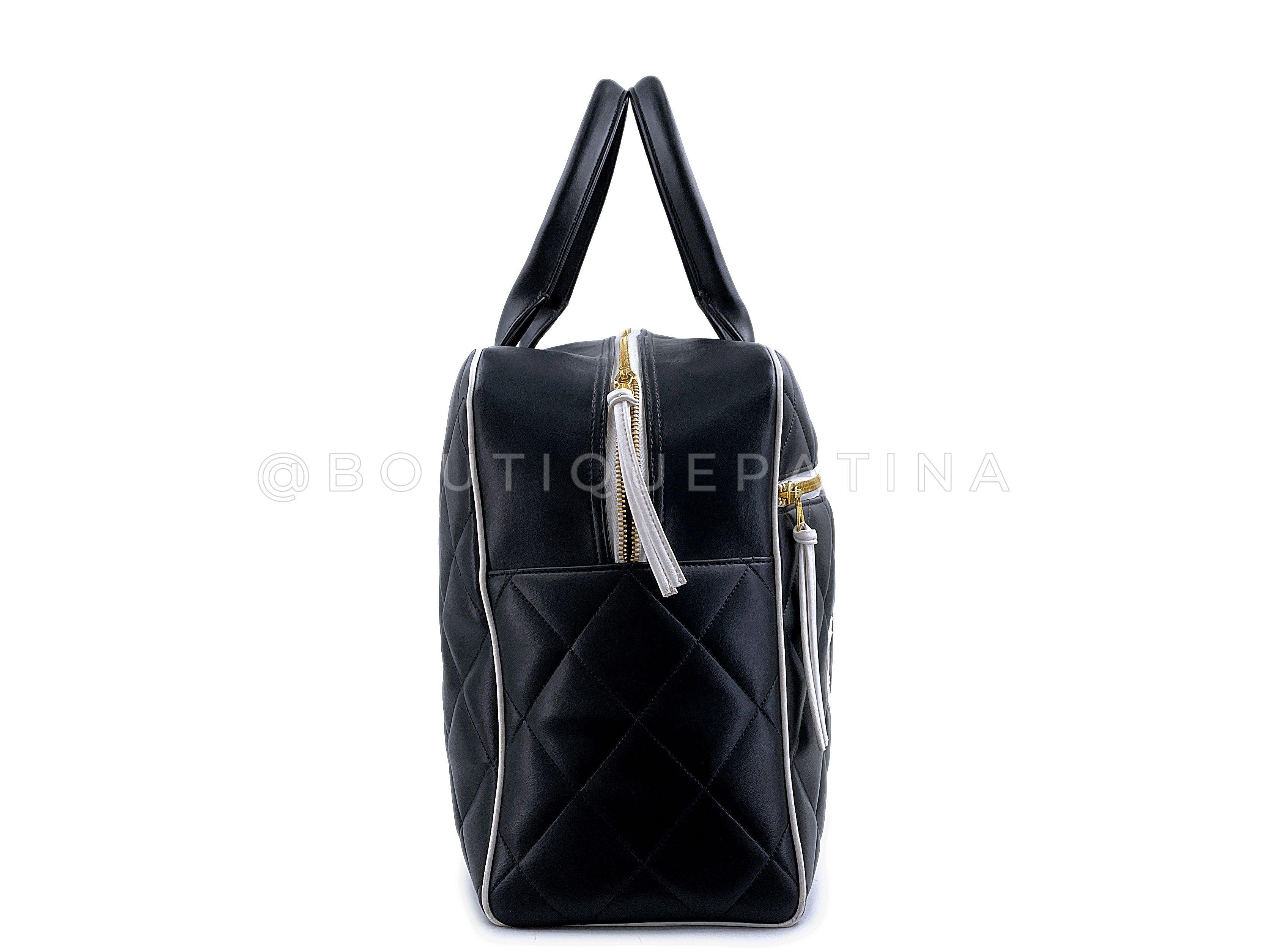 Pristine Chanel 1995 Vintage Black Letter Large Bowler Duffle Bag 67789 In Excellent Condition For Sale In Costa Mesa, CA