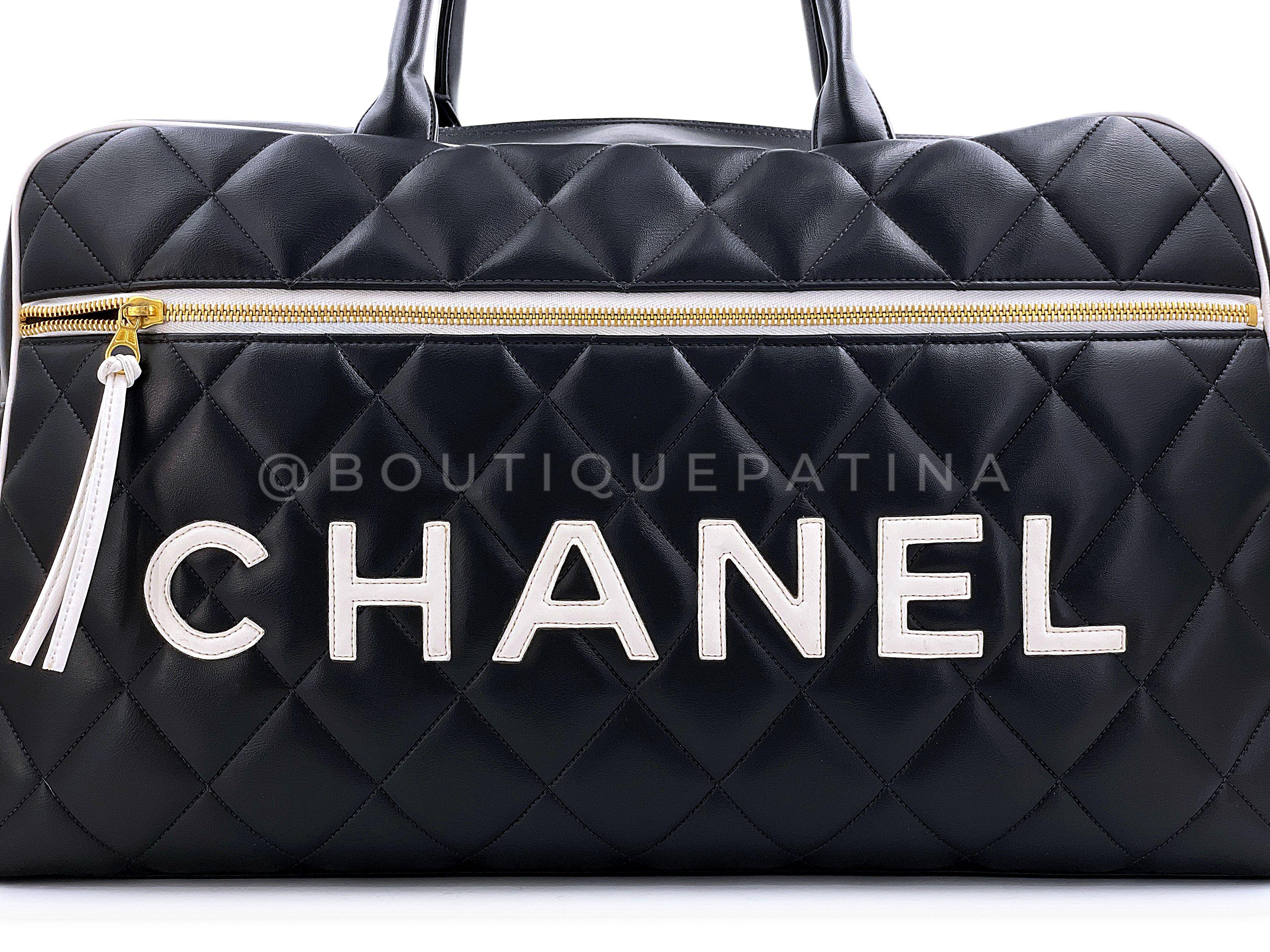 Pristine Chanel 1995 Vintage Black Letter Large Bowler Duffle Bag 67789 For Sale 3