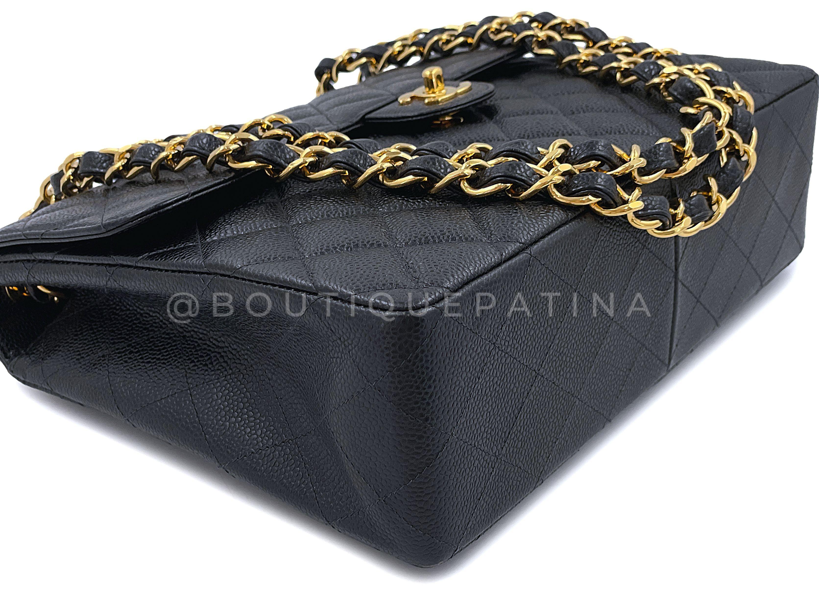 Pristine Chanel 2002 Vintage Black Caviar Jumbo Classic Flap Bag 24k GHW 67313 For Sale 3
