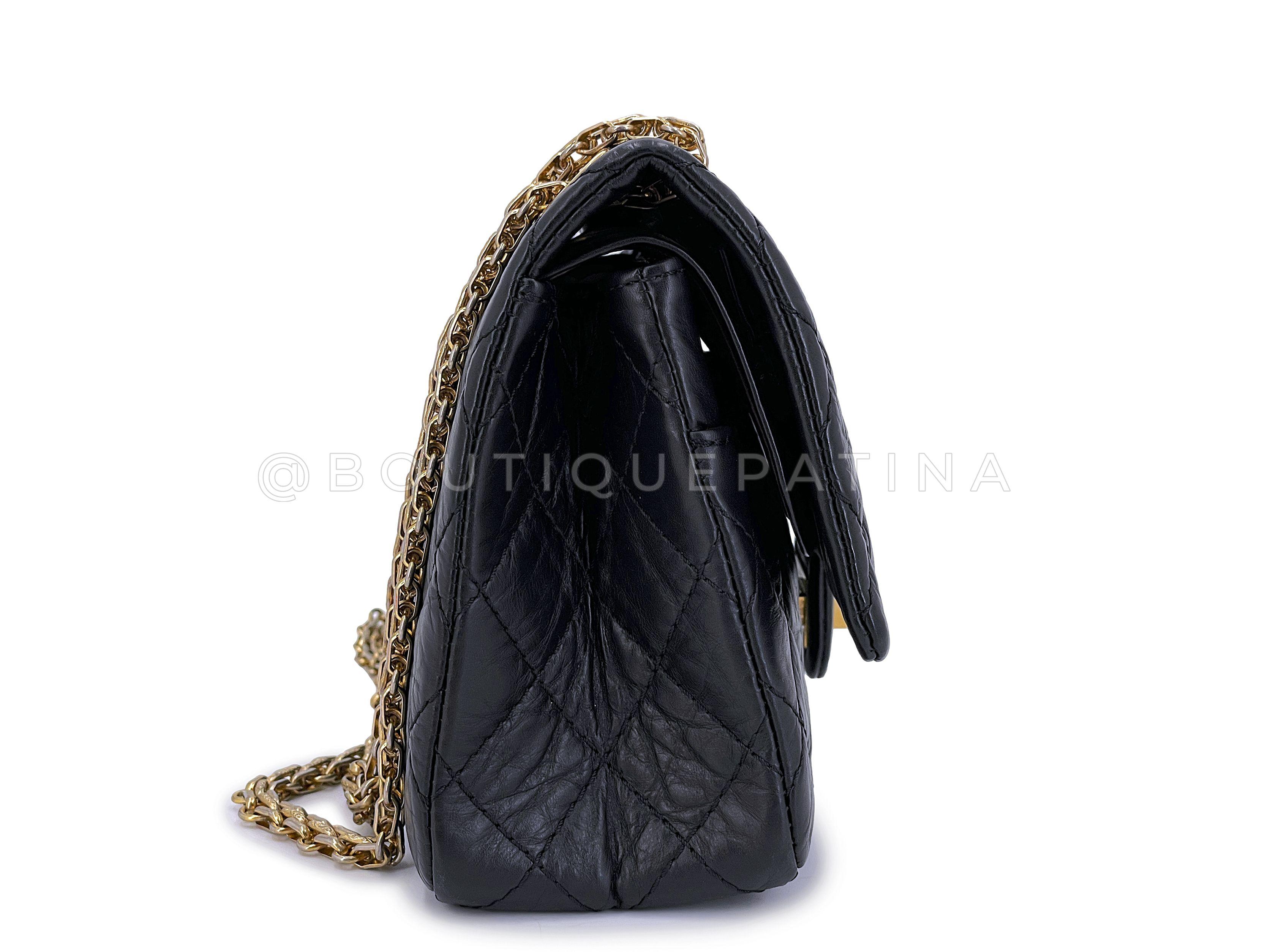 Chanel Pristine Black 225 Reissue Petit sac à rabat 2.55 GHW  67274 Pour femmes en vente