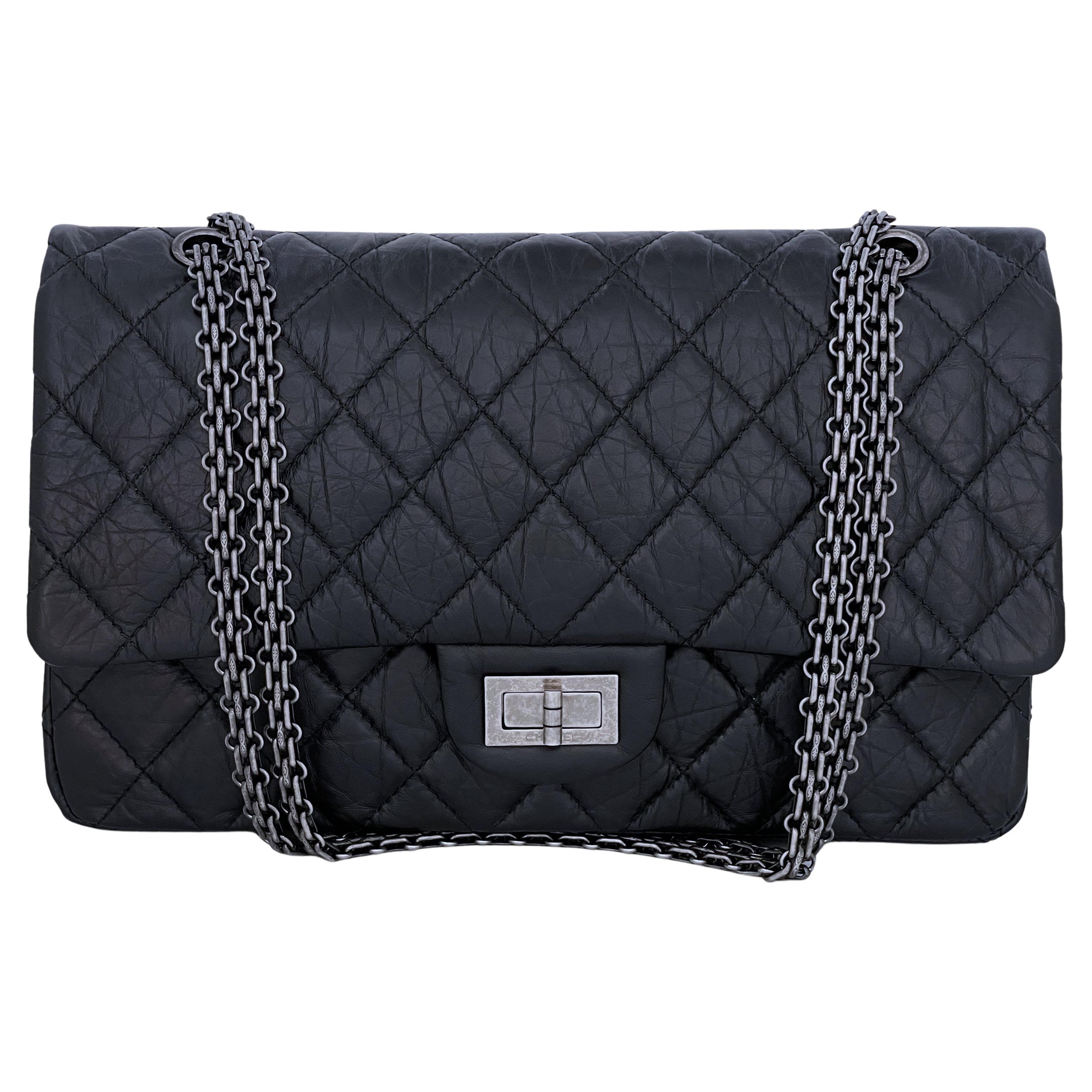 Pristine Chanel Black Aged Calfskin 2.55 Reissue 227 Double Flap Bag RHW 64730 For Sale