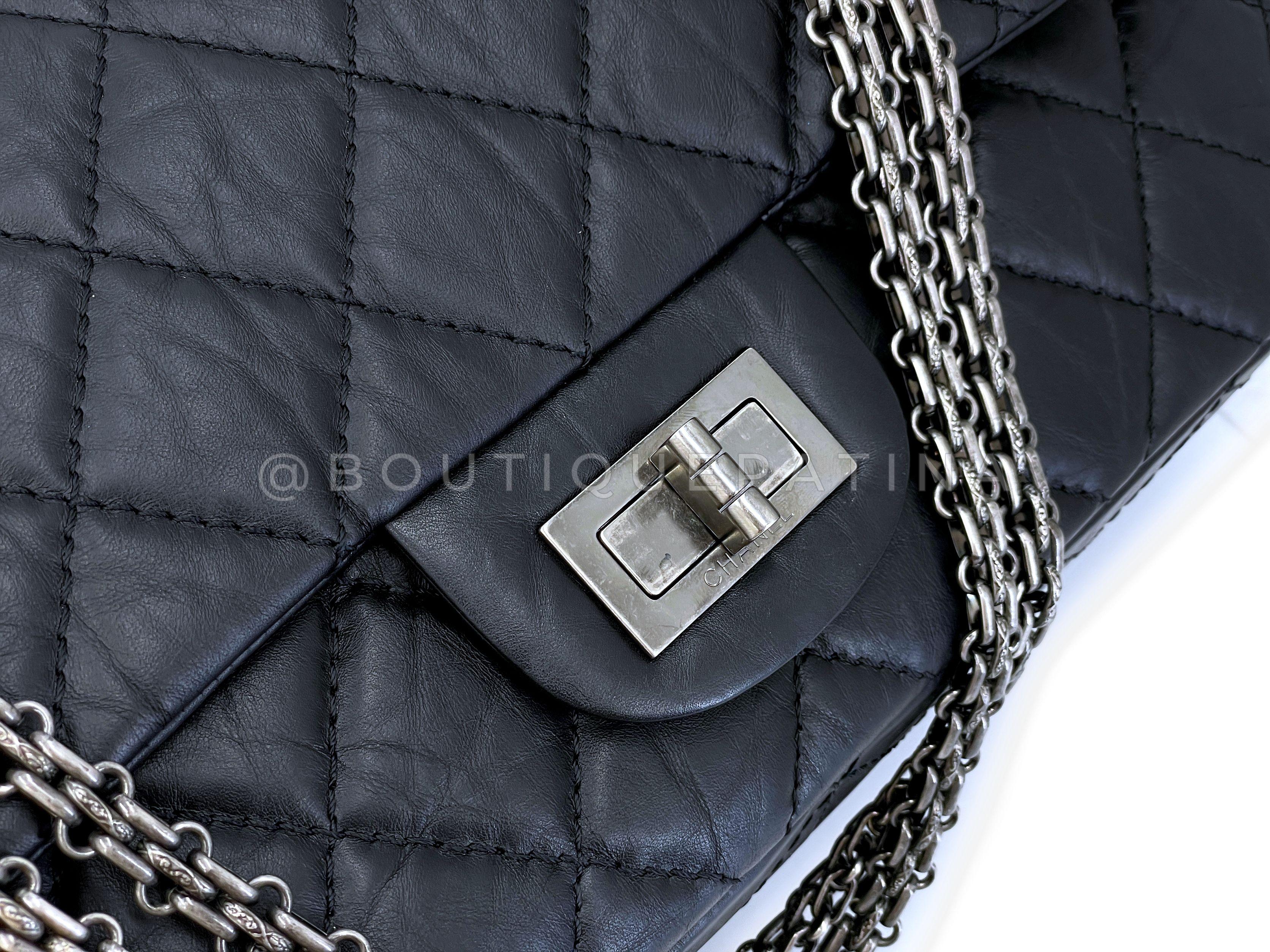Pristine Chanel Black Aged Calfskin Reissue Large 227 2.55 Flap Bag RHW  66176 For Sale 1